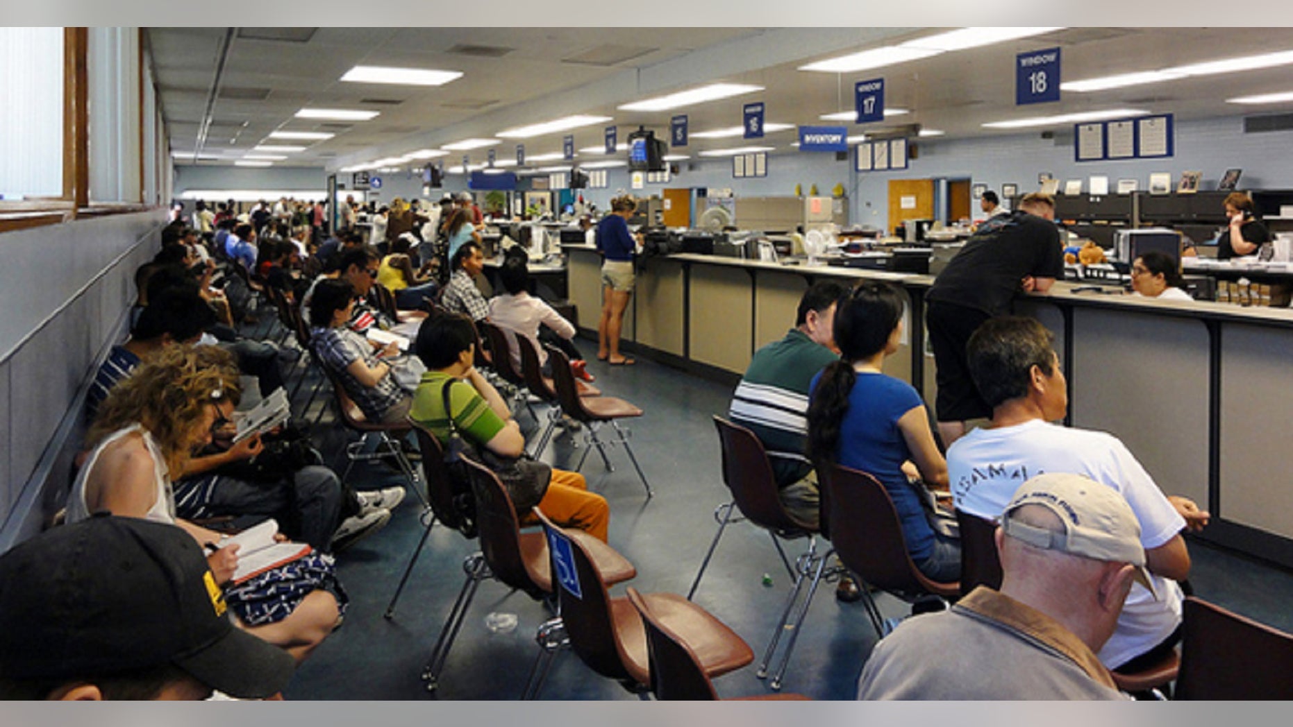 California Dmv Worker Snoozed On Job 3 Hours A Day For About 4 Years