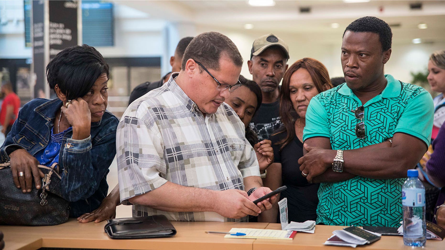 Pawa Dominicana's operations at the Santo Domingo airport were abruptly suspended, leaving hundreds of travelers stranded.