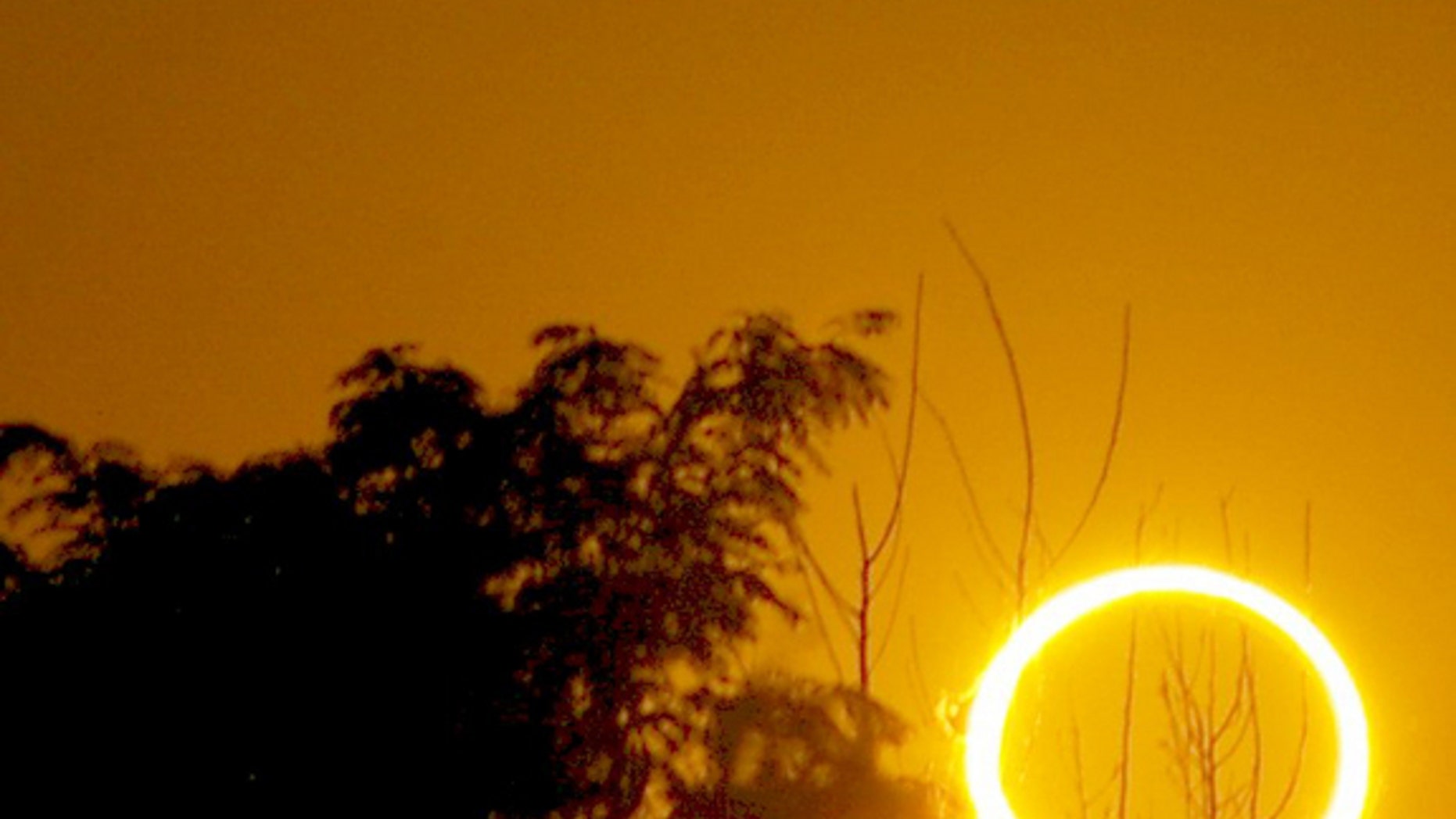 Skywatcher Joel Dykstra sent this photo of the solar eclipse taken on May 20, 2012. He writes: "Here are some eclipse pictures I took from my backyard in Roswell, NM with a Pentax K100 D digital SLR and some older manual telephoto lenses. I did