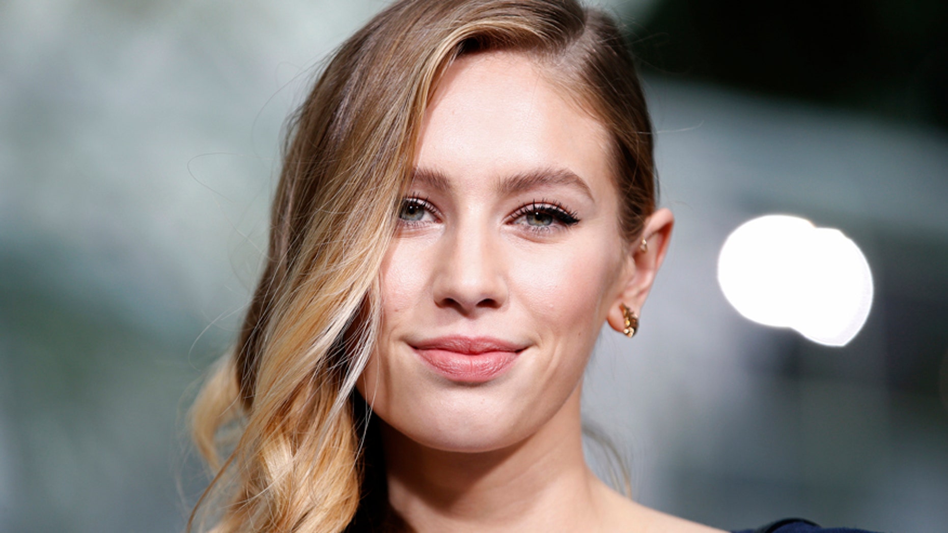 American model and actress Dylan Frances Penn poses during a photocall before German designer Karl Lagerfeld Haute Couture Spring Summer 2015 fashion show for French fashion house Chanel in Paris January 27, 2015. REUTERS/Charles Platiau (FRANCE - Tags: FASHION ENTERTAINMENT HEADSHOT) - RTR4N5CU