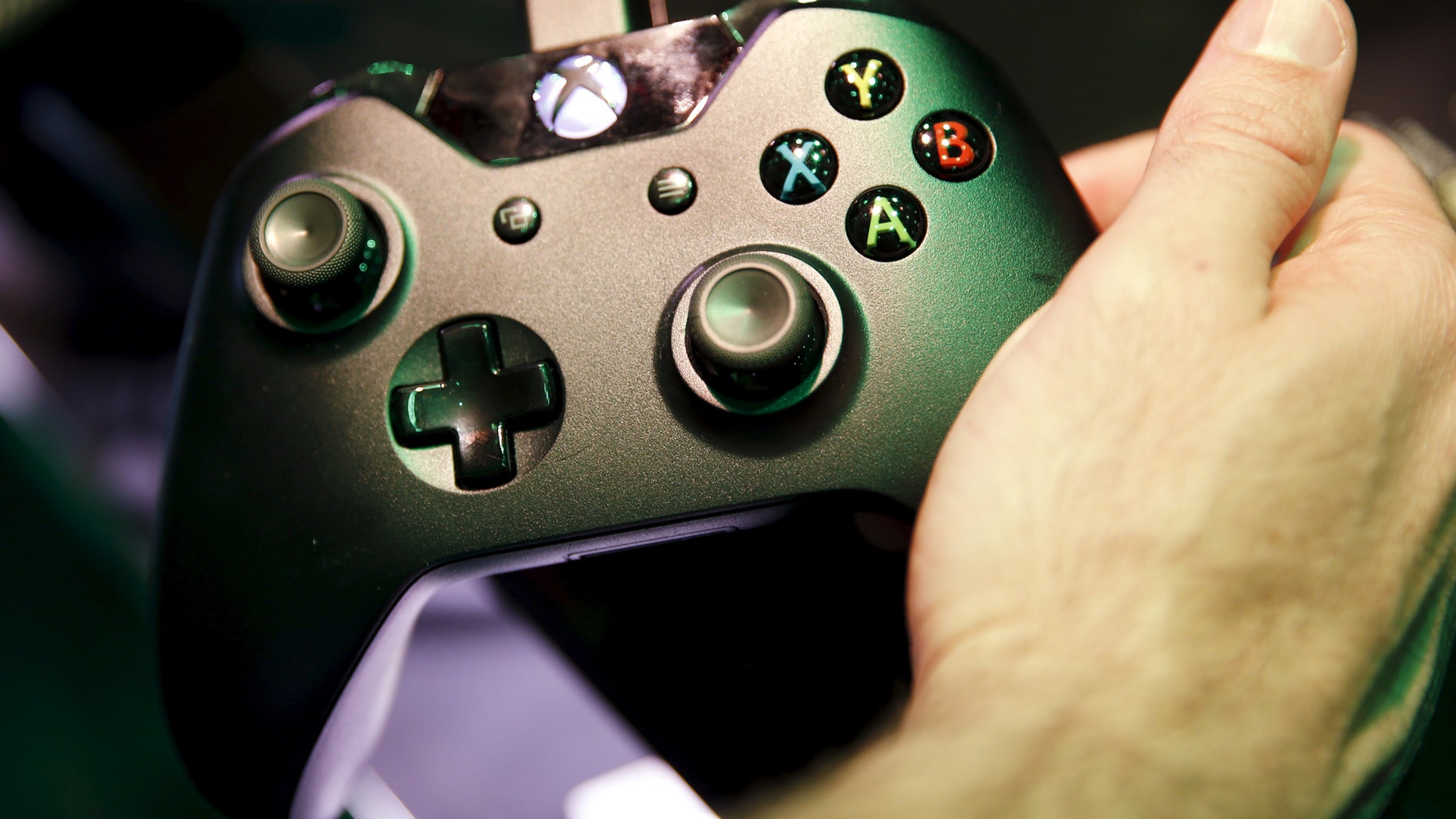 A Microsoft Xbox controller is seen at the Electronic Entertainment Expo, or E3, in Los Angeles, June 17, 2015.