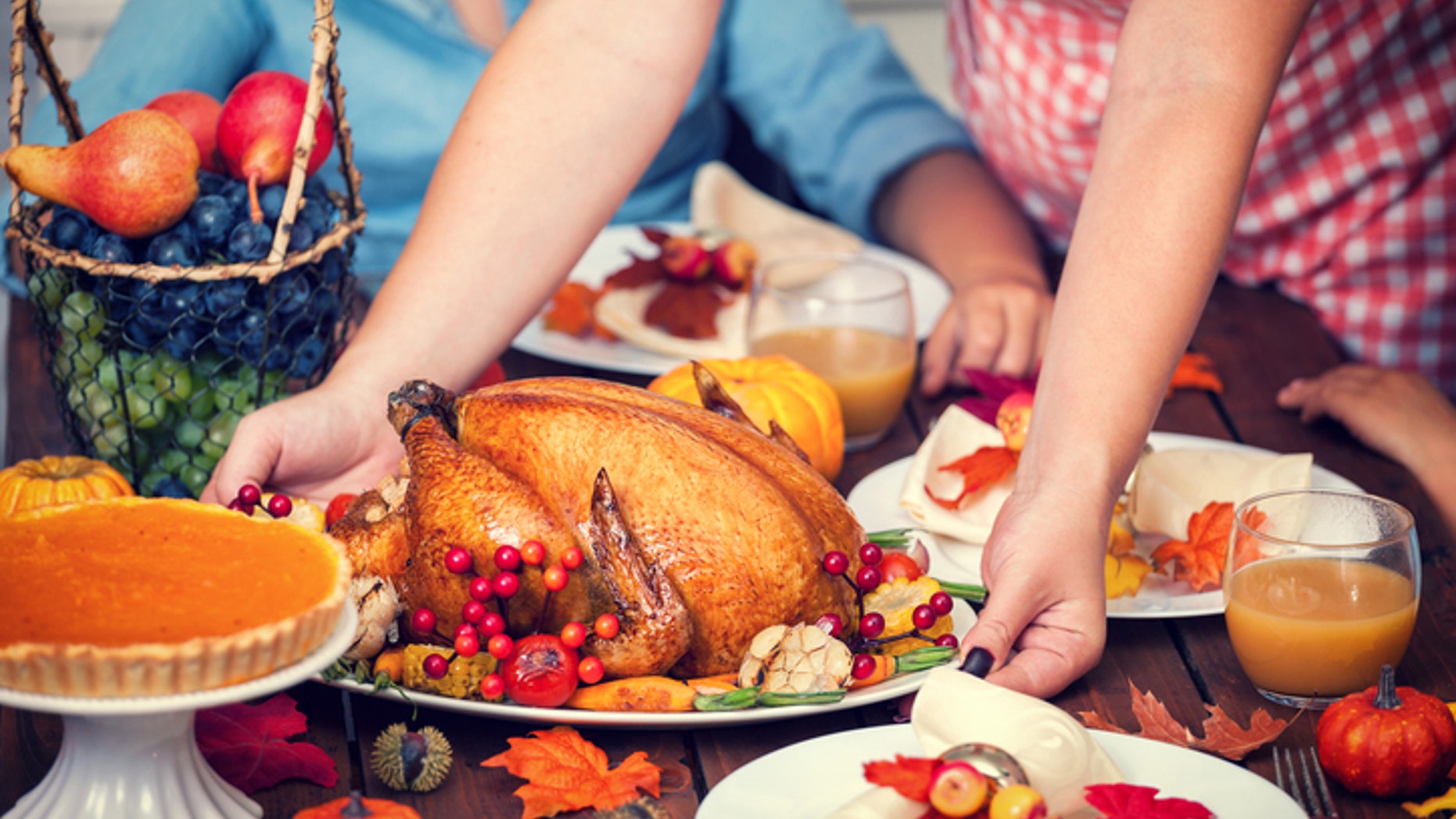 Strangers are welcome at one Arizona grandma's feast.