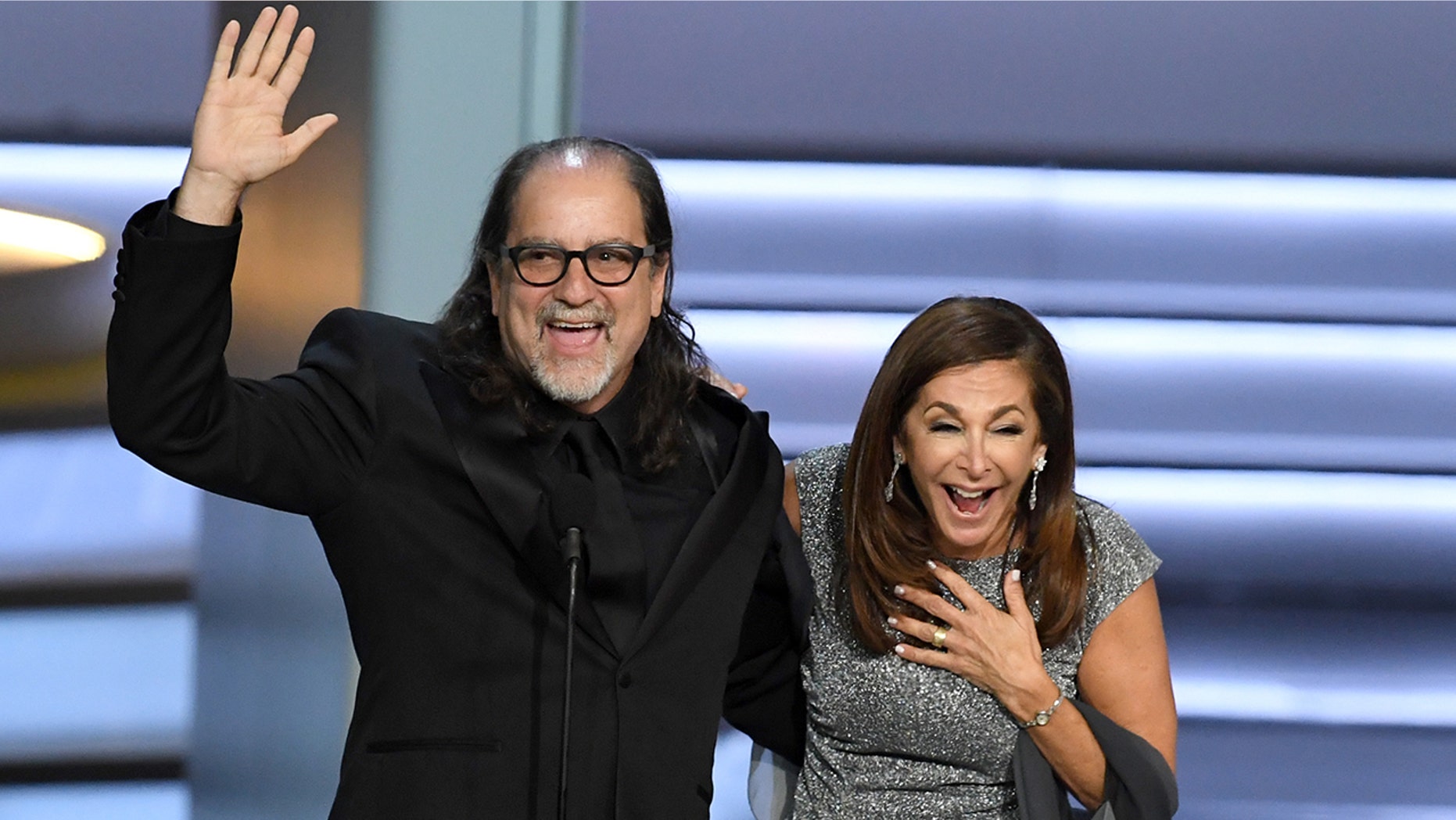 Glenn Weiss proposed to his girlfriend on the stage at the 2018 Emmys.