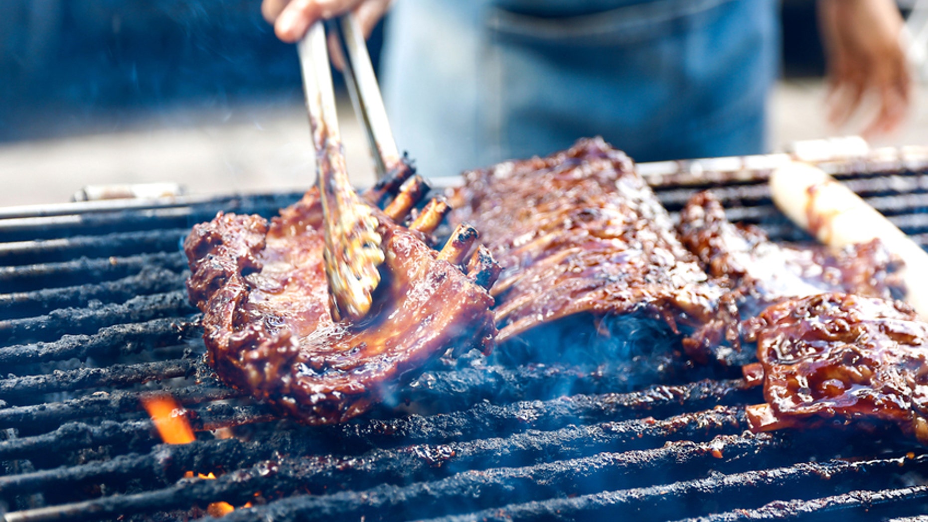 Before you cook up your favorite rib recipe, don't forget the basics of grill prep.