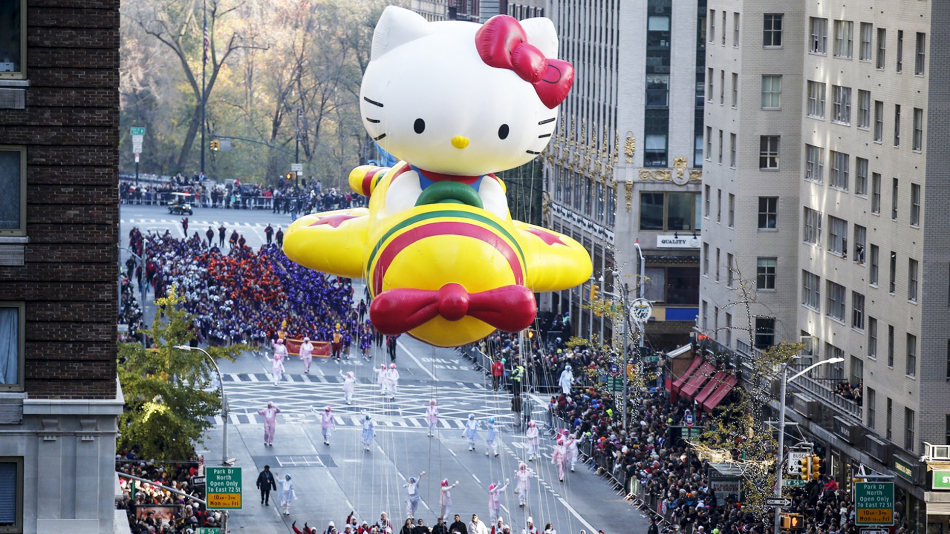 Behind The Balloons: 14 Fun Facts About Macy's Thanksgiving Day Parade ...