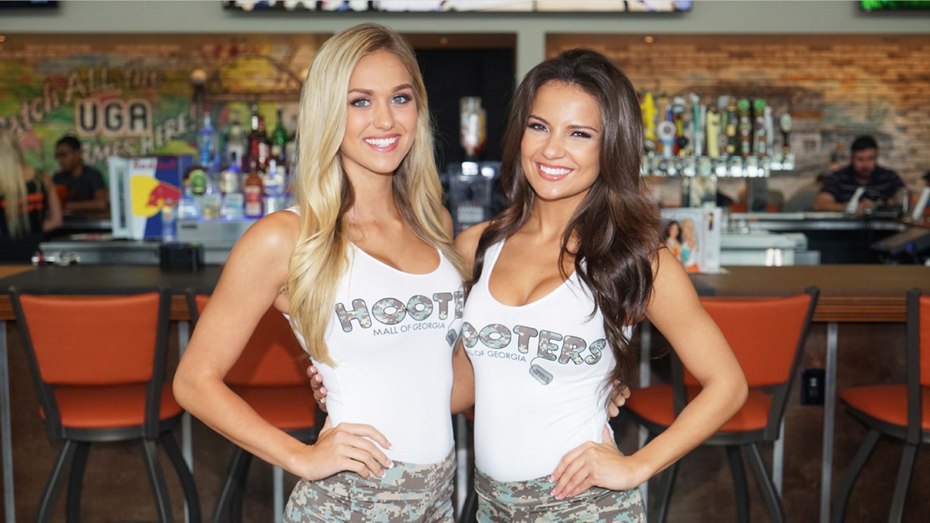 The world famous wing chain is offering free food for military personnel this Veteran's Day.