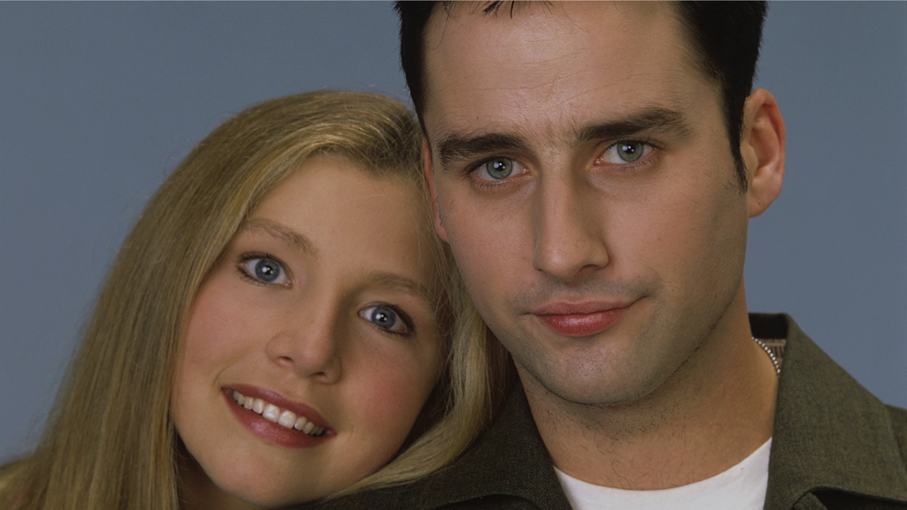 Original "Roseanne" cast members Sarah Chalke (left) and Glenn Quinn in a 1993 photo.
