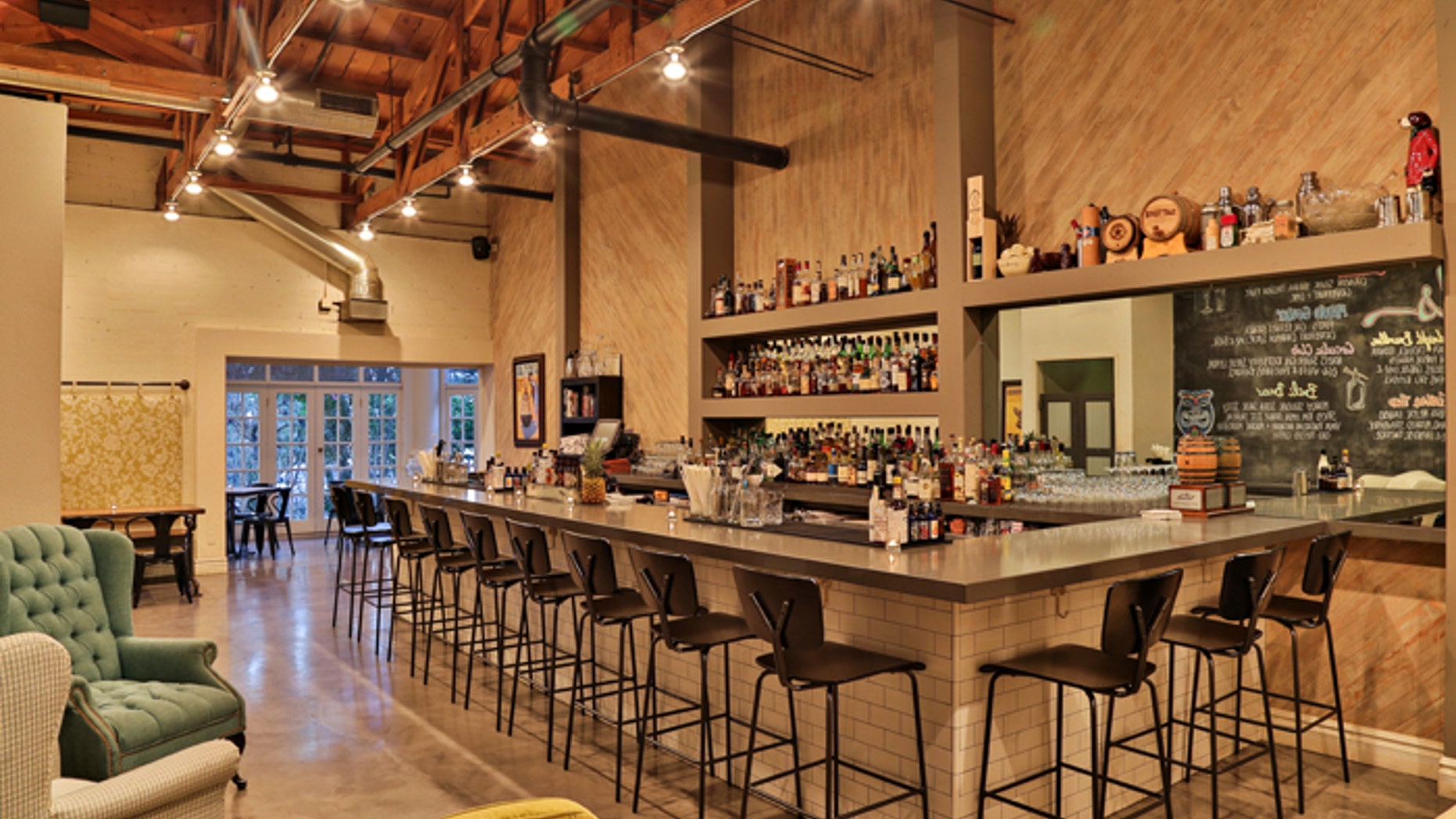 Crudo features farm-to-table cuisine.