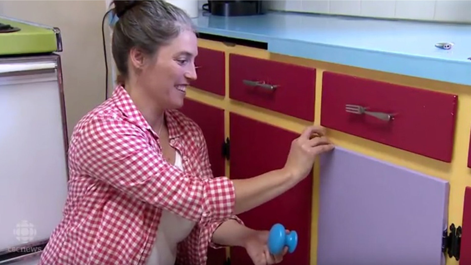 Canadian couple uses superficial fixes to recreate Marge Simpson's kitchen.