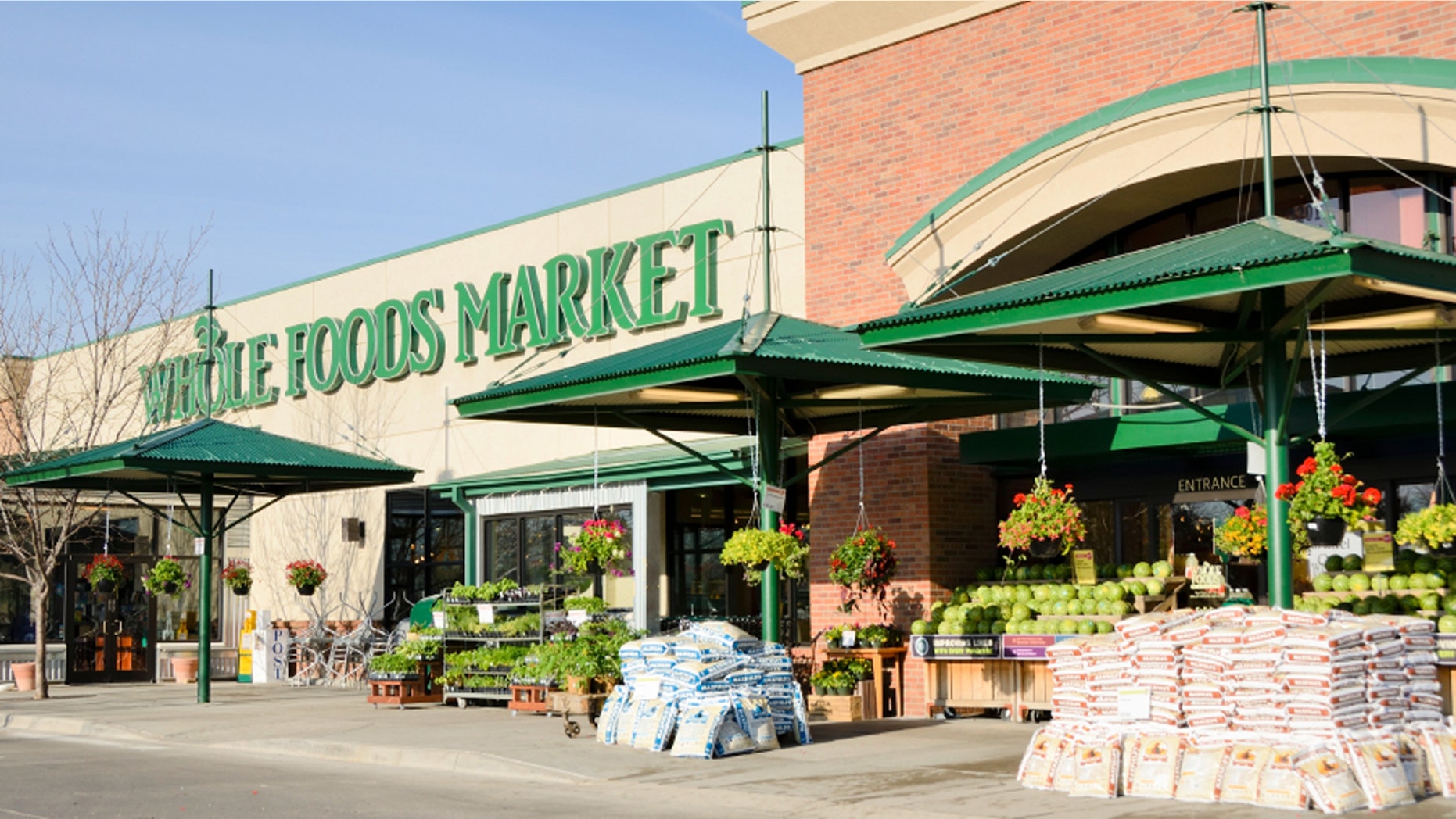 365 by Whole Foods will open in Silver Lake, Calif. May 25.