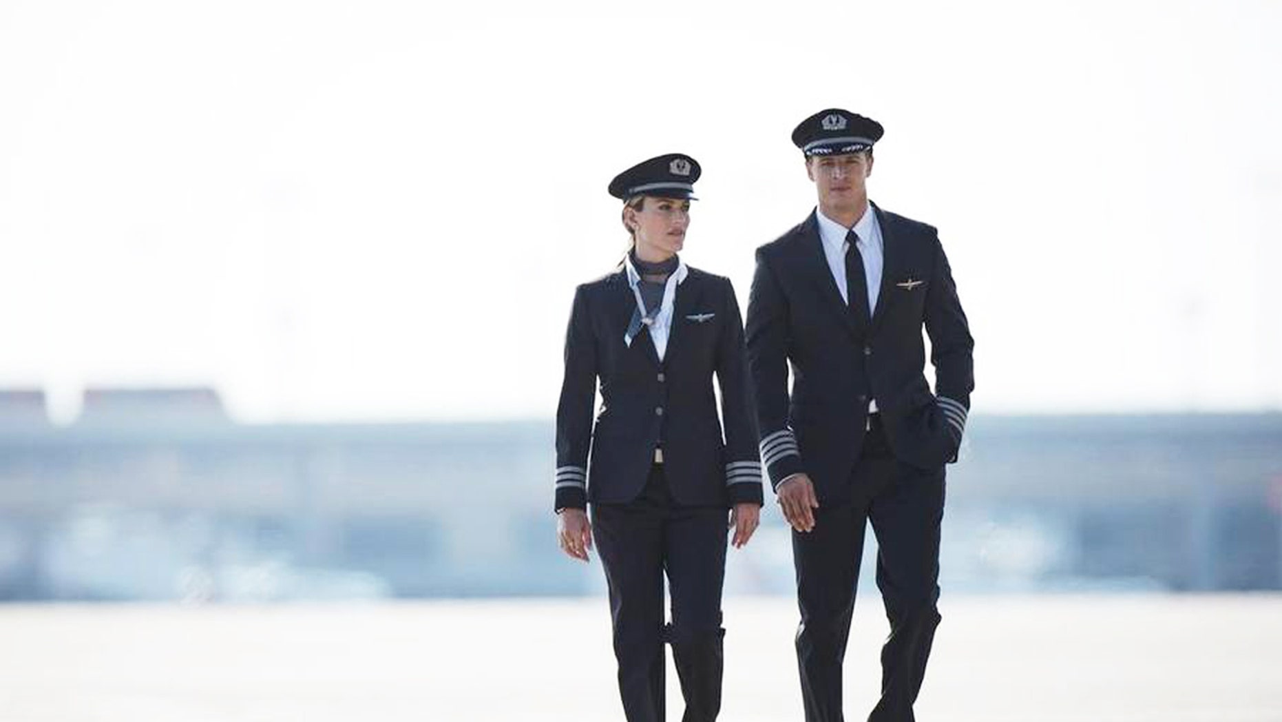 American Airlines Ceo Admits Crew Uniform Debacle Is A Huge Problem 