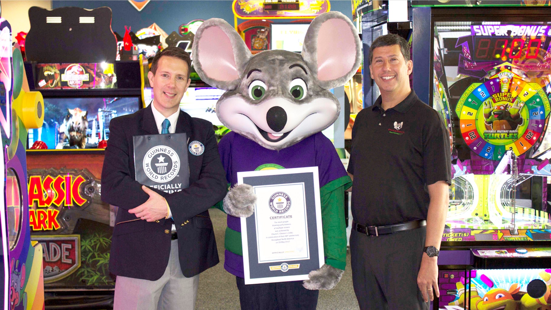 To celebrate its 40th anniversary, Chuck E. Cheese guests broke a Guinness Book of World Records on May 19, 2017 for the most people blowing party blowers simultaneously for 10 seconds.