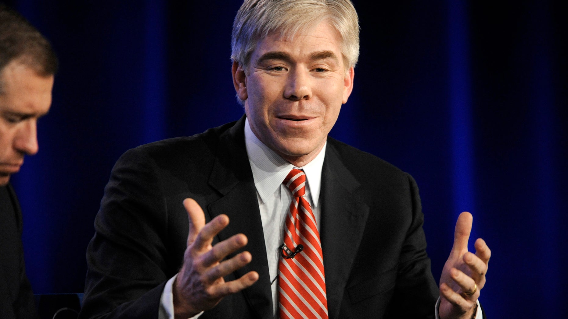 Brian Williams (L) from "NBC Nightly News" and David Gregory (R) from "Meet the Press" participate in the panel for NBC News during the NBC Universal sessions at the Television Critics Association winter press tour in Pasadena, California January 10, 2010. REUTERS/Phil McCarten (UNITED STATES - Tags: ENTERTAINMENT) - RTR28QDL