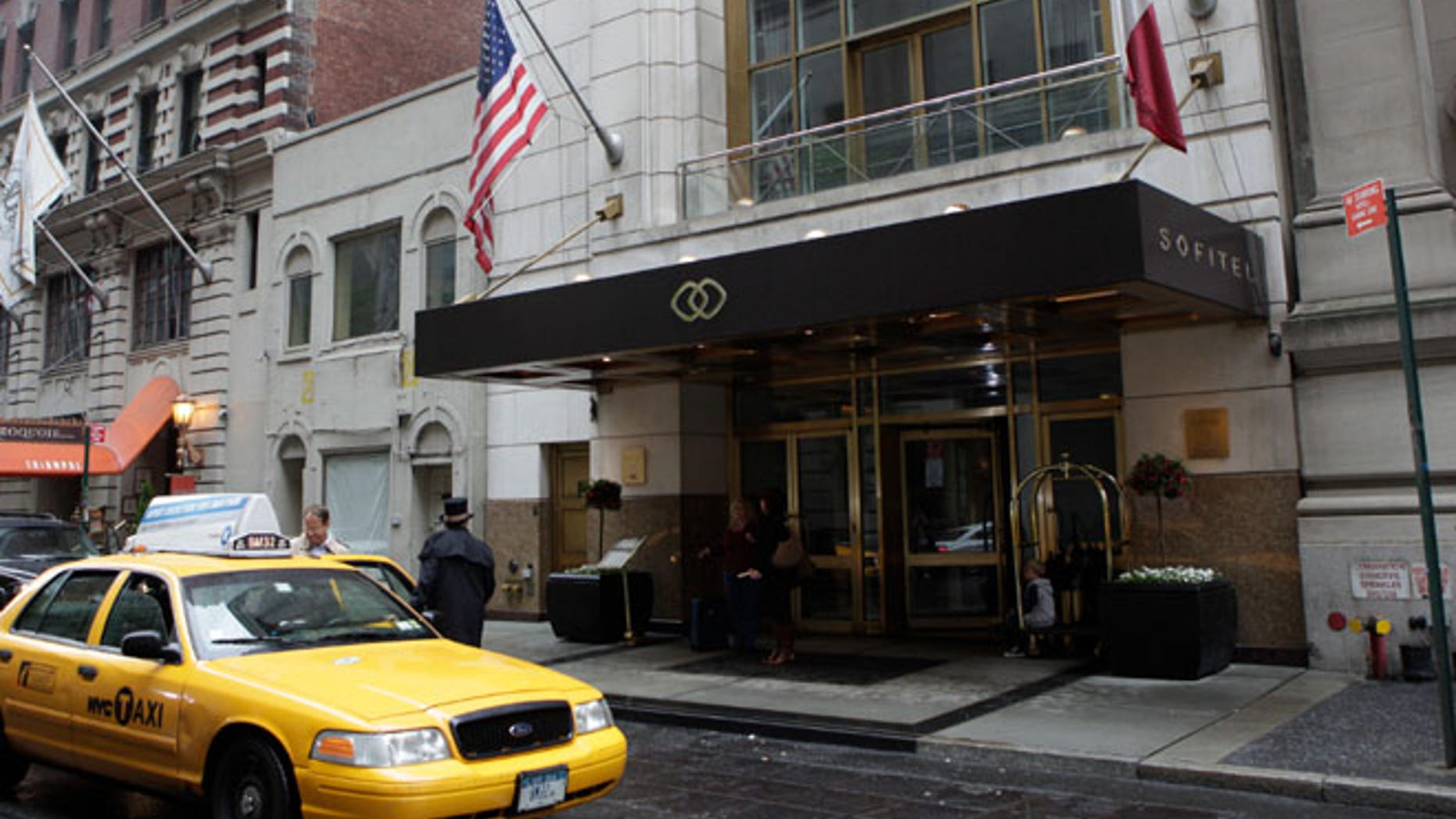 FILE: Charles Murphy, 56, whose hedge fund reportedly invested billions of dollars in clients money with Bernie Madoff, leaped from the 24th floor of the 45 W. 44th St. building