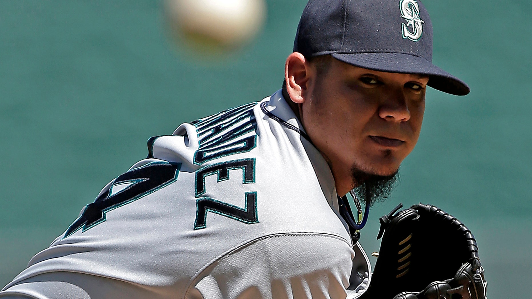 Seattle Mariners starting pitcher Felix Hernandez in a game against the Kansas City Royals, Sept. 2, 2013, in Kansas City, Mo. (AP Photo/Charlie Riedel)