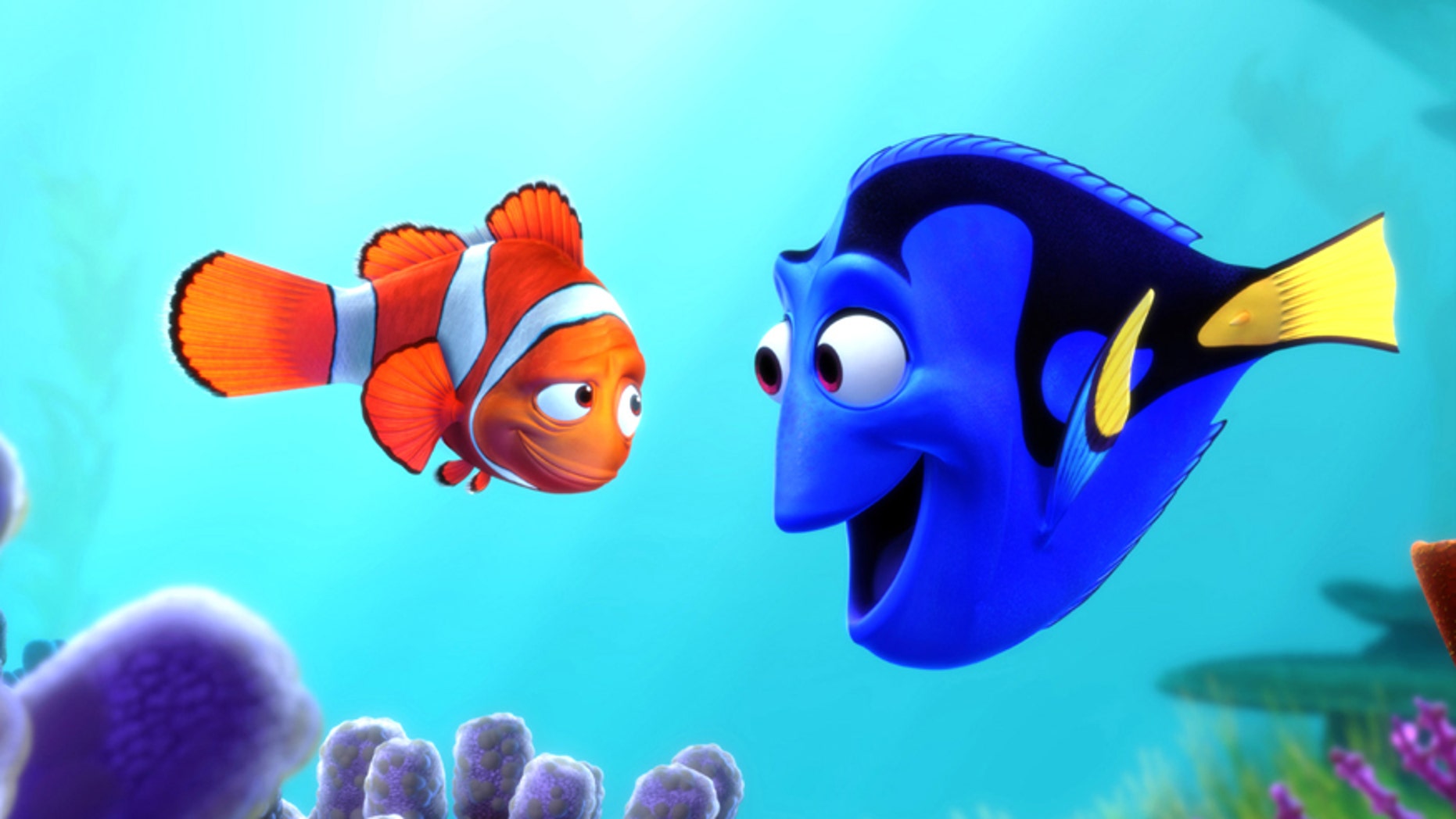 Marlin the clown fish and Dory the blue tang fish (l-r) in scene from movie "Finding Nemo."