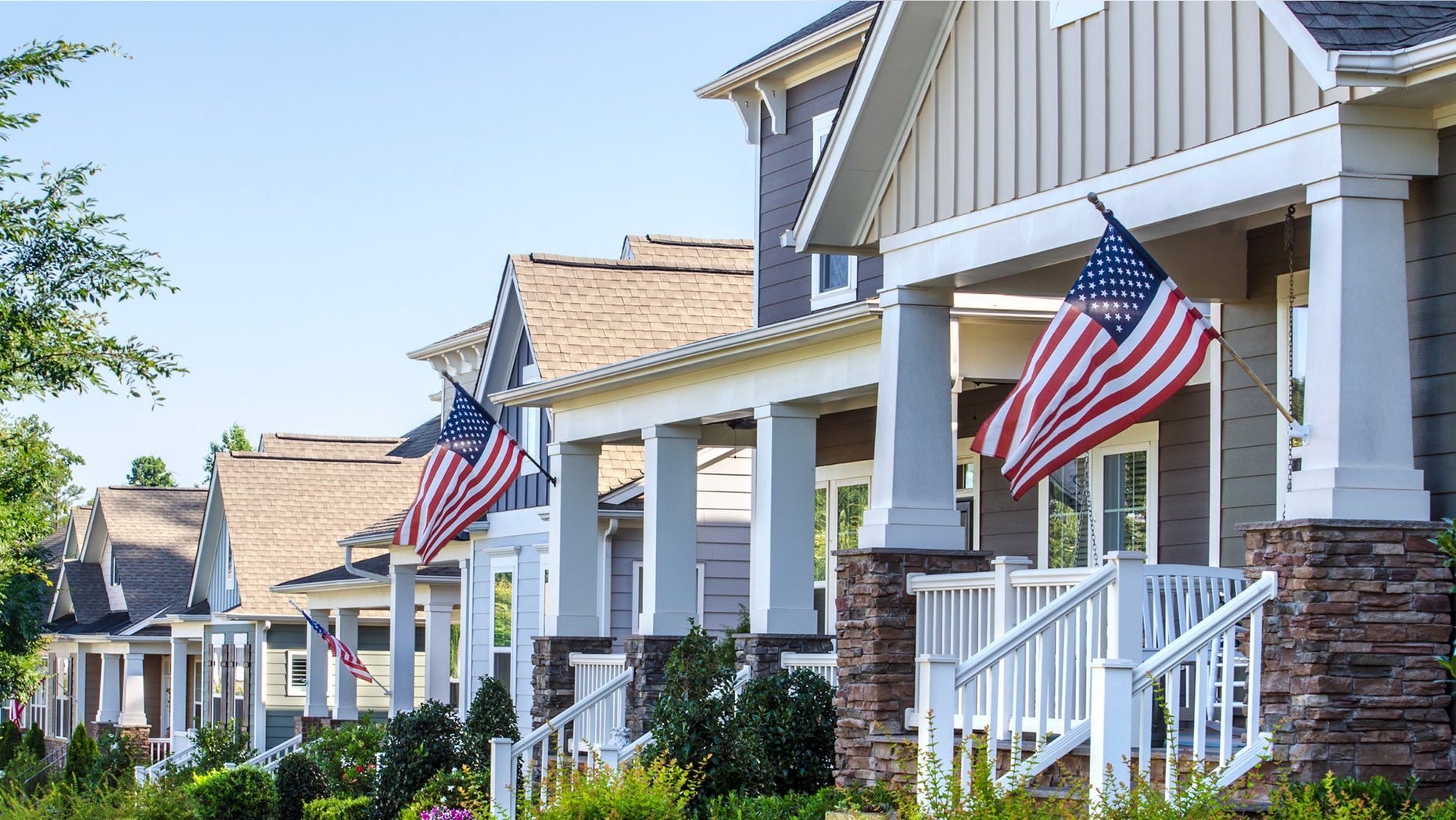 flags-on-homes
