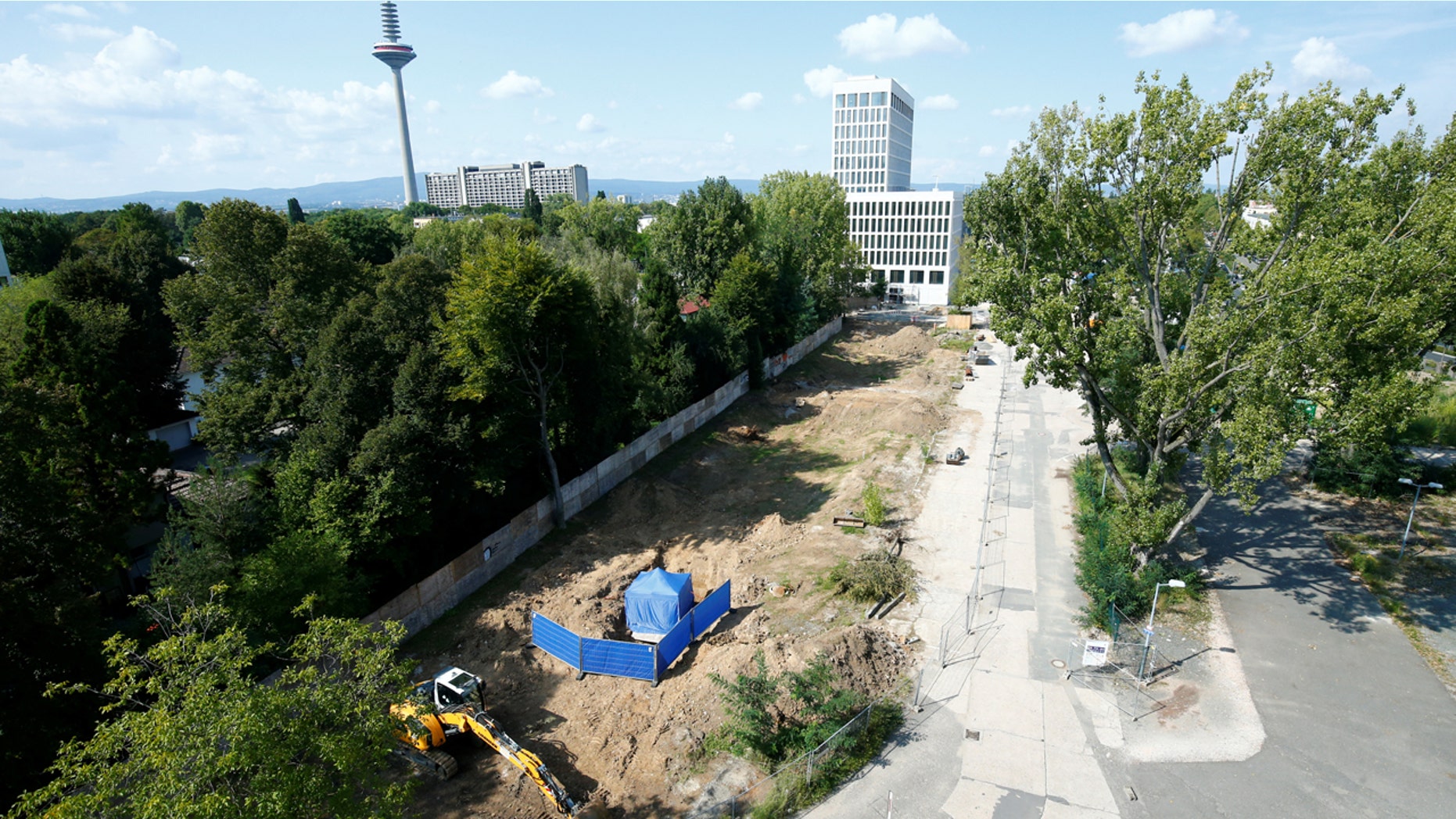 A tent covers the area around an unexploded British World War Two bomb which was found during renovation work on the university's campus in Frankfurt, Germany, September 1, 2017.