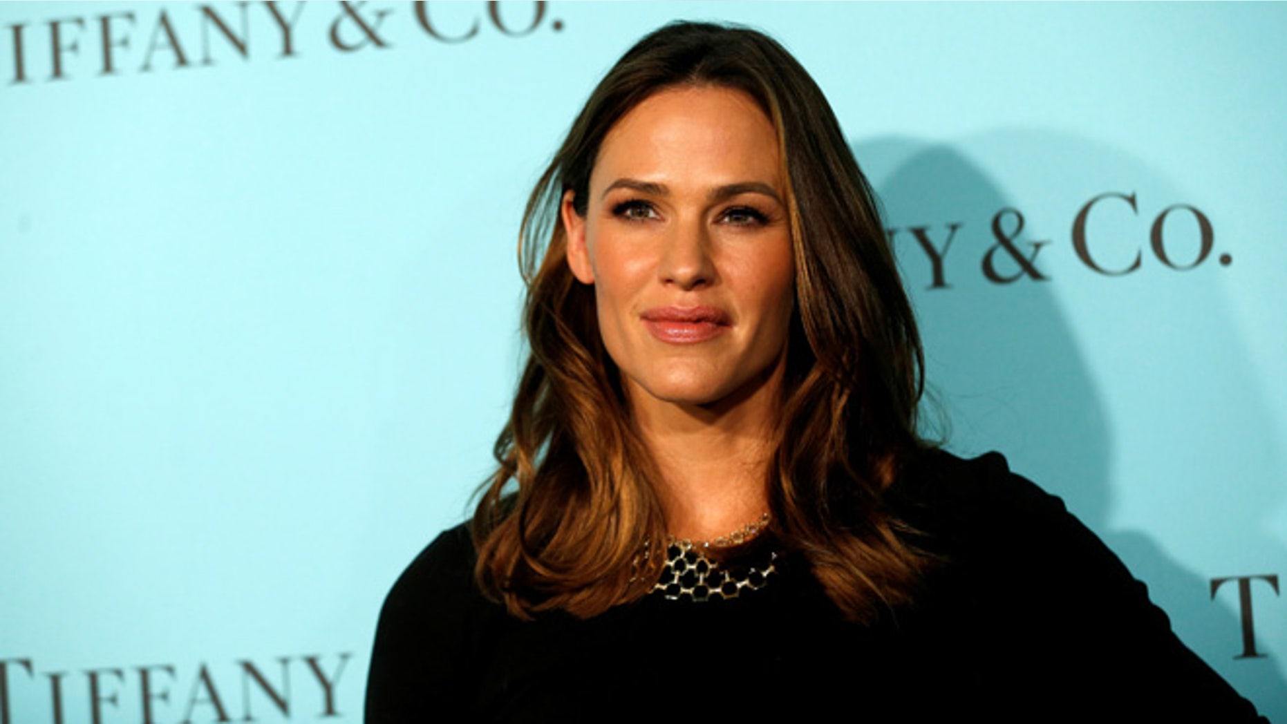 Jennifer Garner visited victims of Hurricane Harvey.