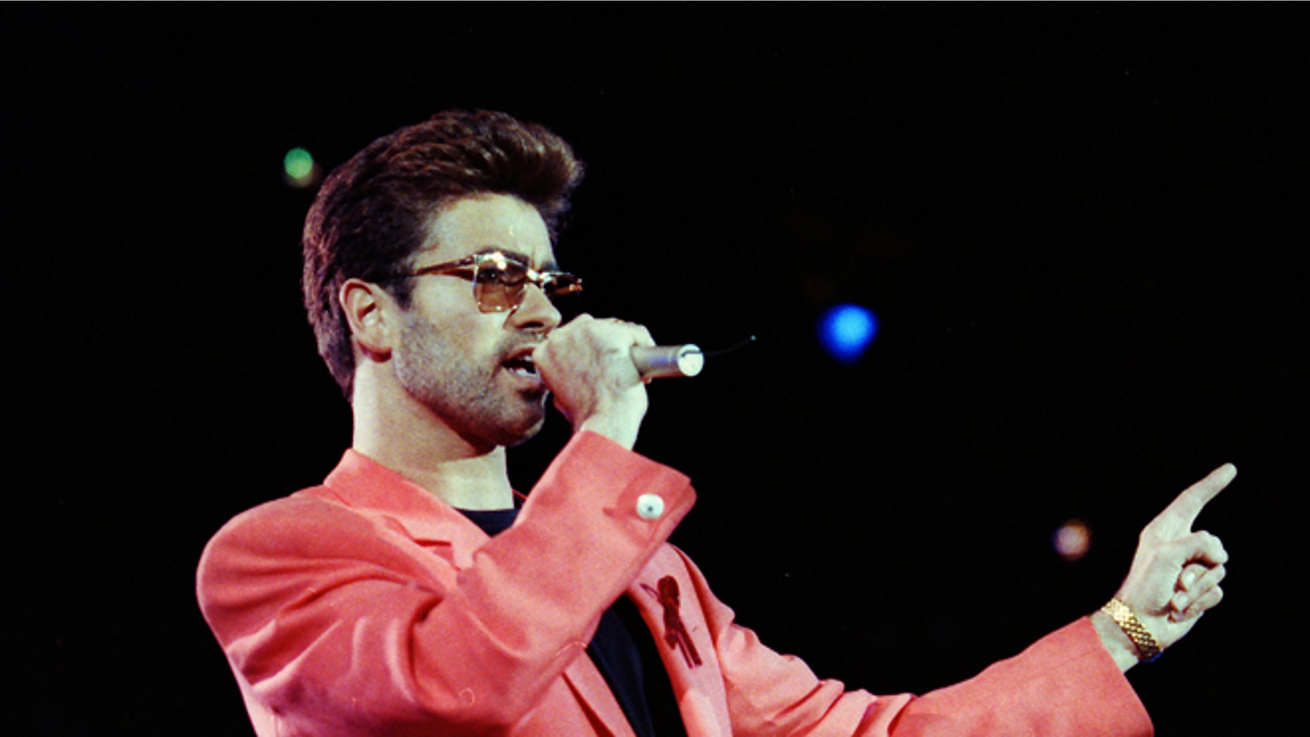 George Michael has topped the music charts for the first time in years.