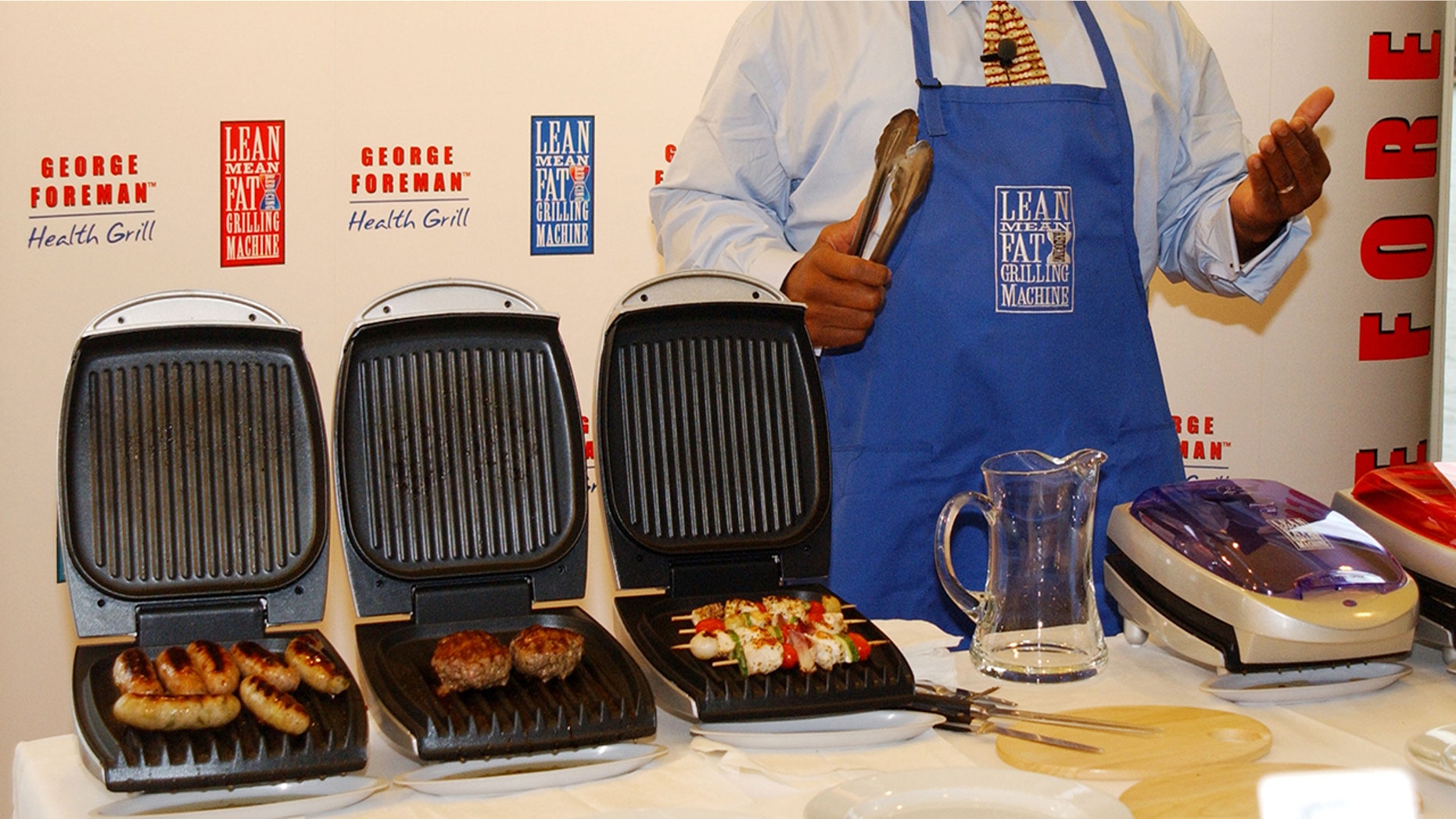 The man reportedly left his cookies unattended after placing them on a George Foreman Grill likely similar to the ones seen above.