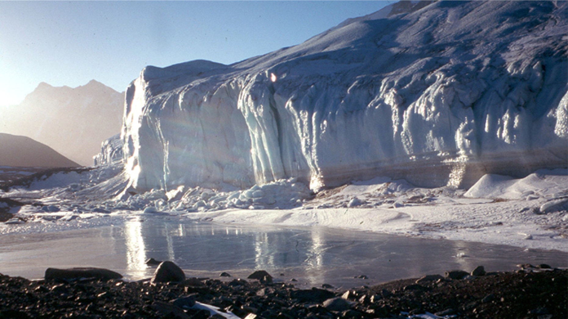 Sunlight plays off the Canada Glacier in the Wrigth Valley, one of the McMurdo Dry Valleys.
