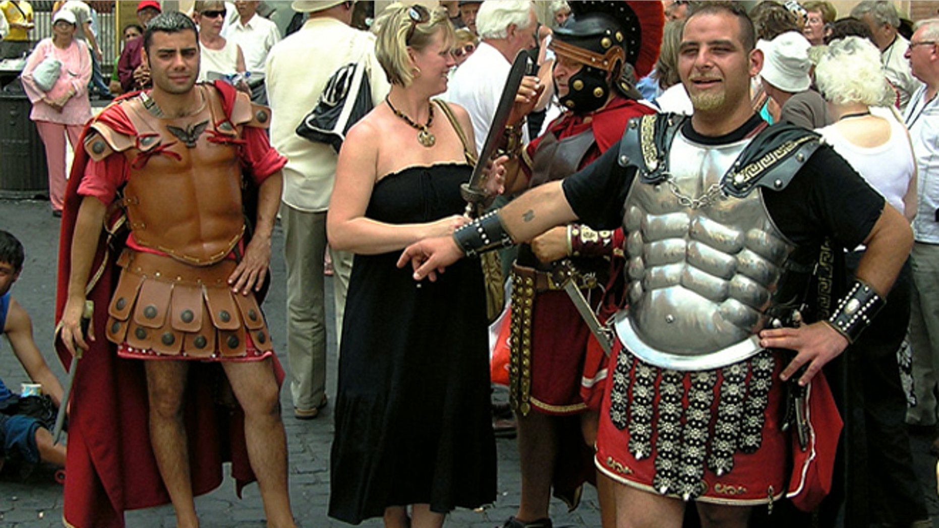 Costumed gladiators will no longer be allowed to pose for pictures and ask for money around Rome's Colosseum.