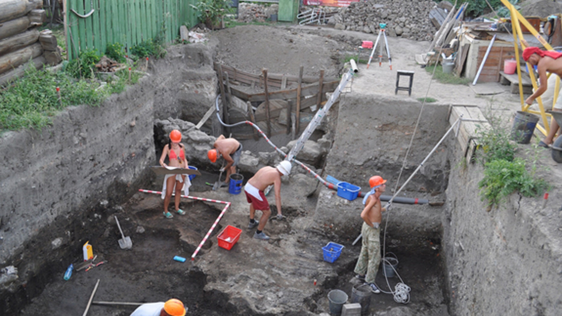 Archaeologists with the Saratov Regional Museum of Local Lore have uncovered part of the city of Ukek. Built by a khanate (a kingdom) called the “Golden Horde” the city flourished between AD 1250 and 1395. Today much of it is covered by modern