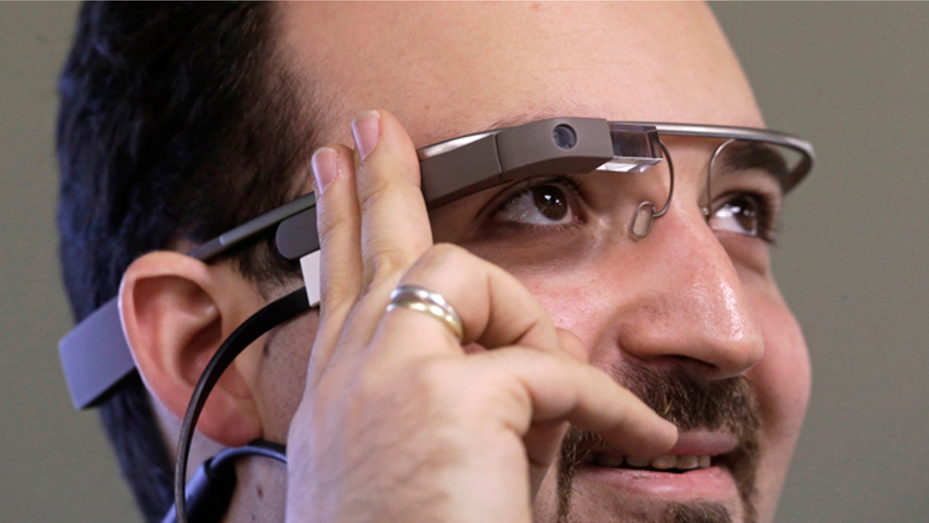 Nov. 4, 2013: Developer Maximiliano Firtman wears the prototype device Google Glass.