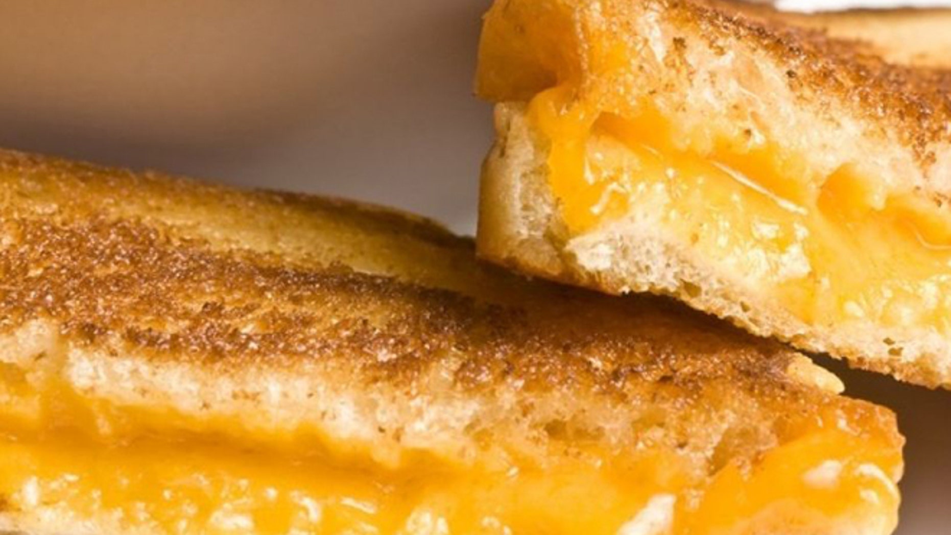Grilled cheese sandwich