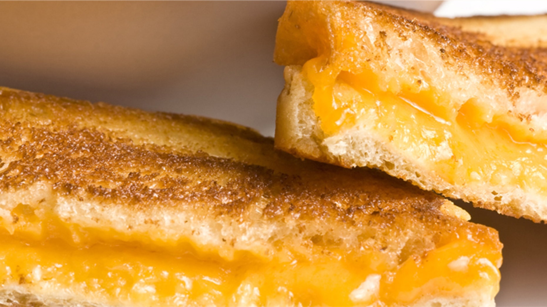 Grilled cheese sandwich fans have more sex, a new study has found.