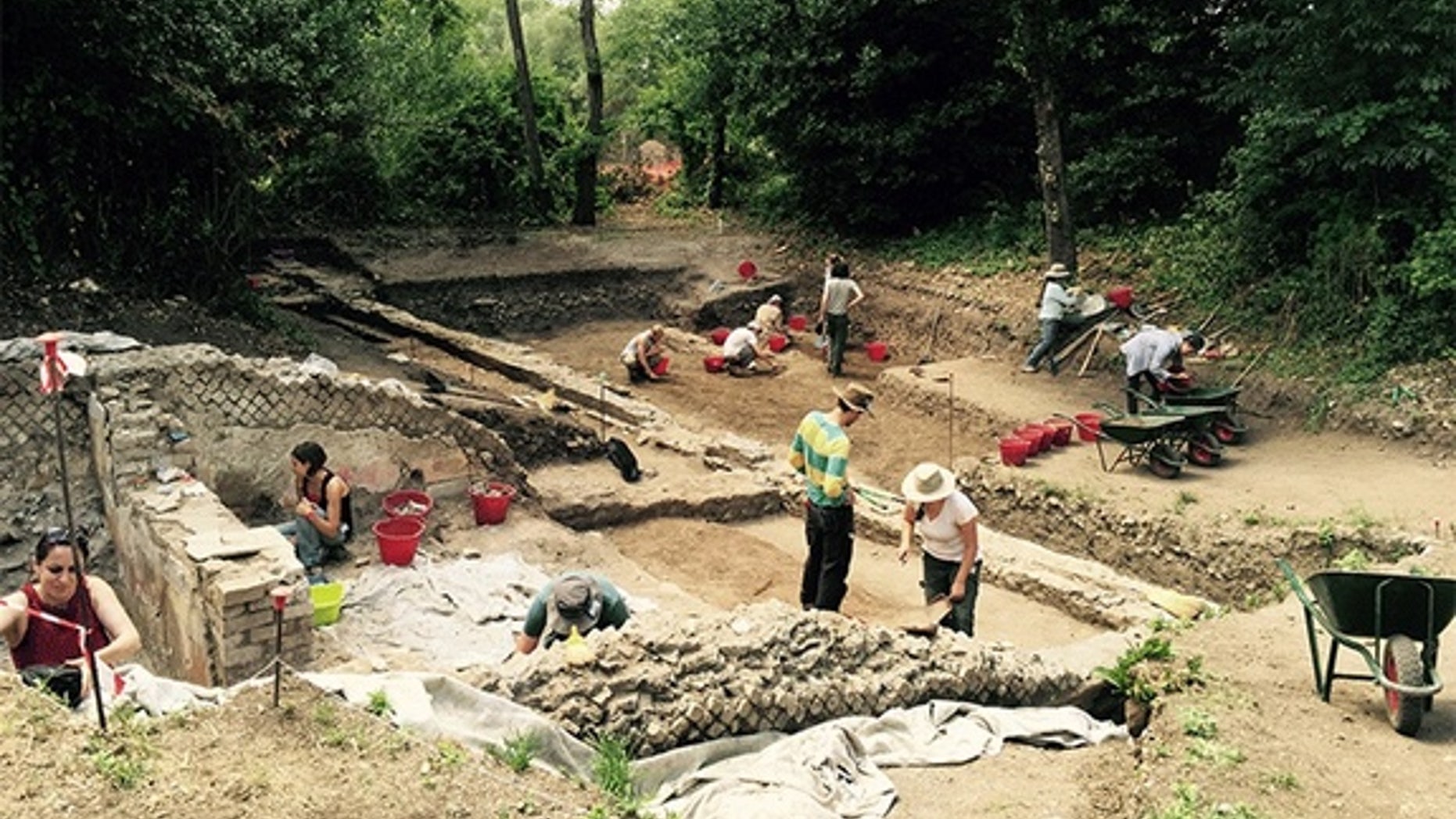 Archaeologists working at a villa built by the Roman Emperor Hadrian (reign A.D. 117-138) have discovered a building filled with art.