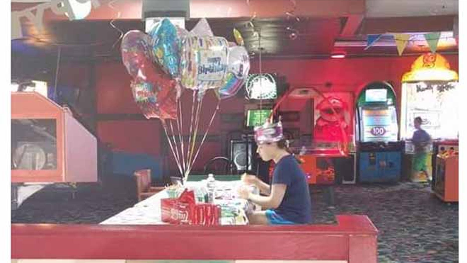 Photo of Hallee Sorenson celebrating her 18th birthday alone has gone viral. (Rebecca Guildford)