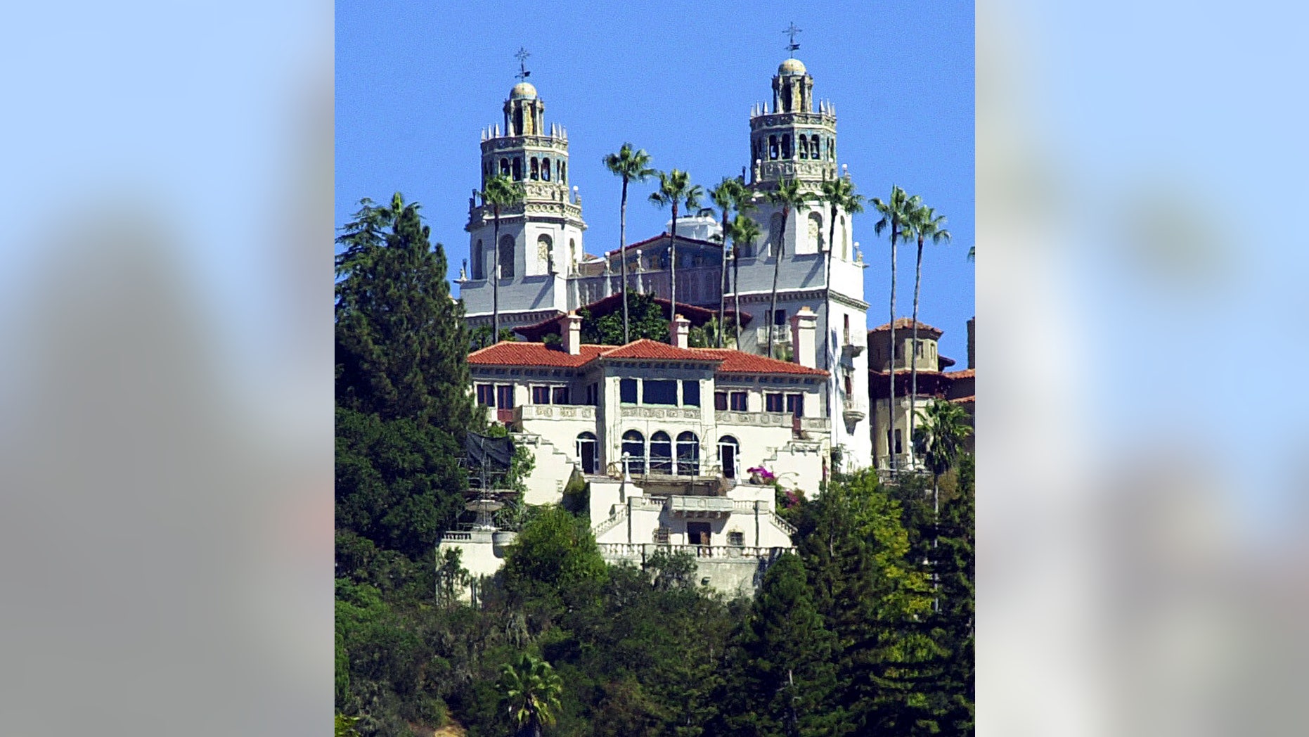 Sept. 28, 2001.The Enchanted Hill, the legendary home now best known as Hearst Castle, built by publishing tycoon William Randolph Hearst in San Simeon, Calif.