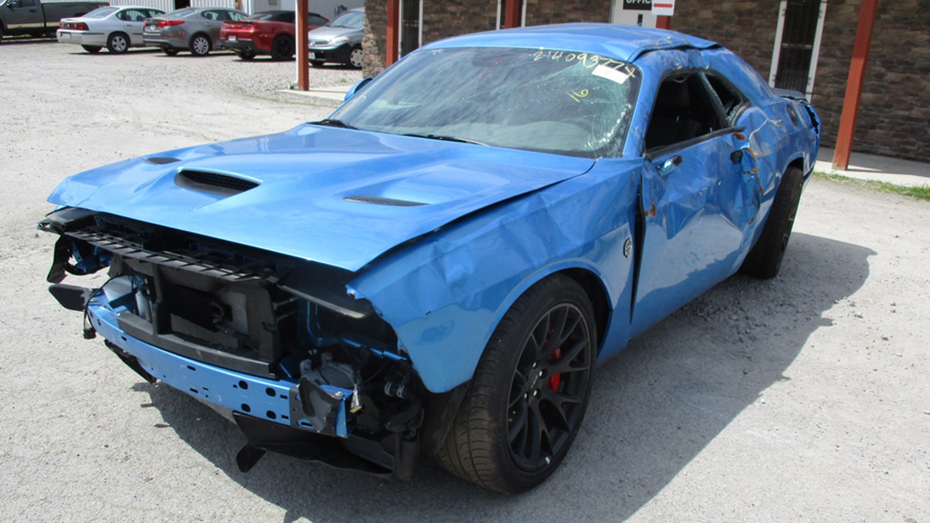 Dodge Challenger Srt Hellcat Wrecked After Just 18 Miles Fox News