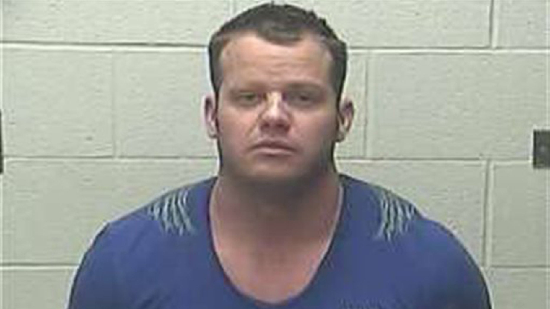 Henrikson is suspected of having his partner killed when their bueinss venture failed.