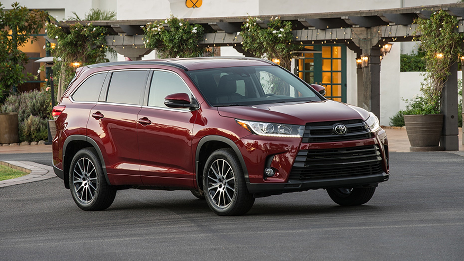 Toyota Scores Highest In Consumer Reports Reliability Survey Fox News 2017 Toyota Highlander
