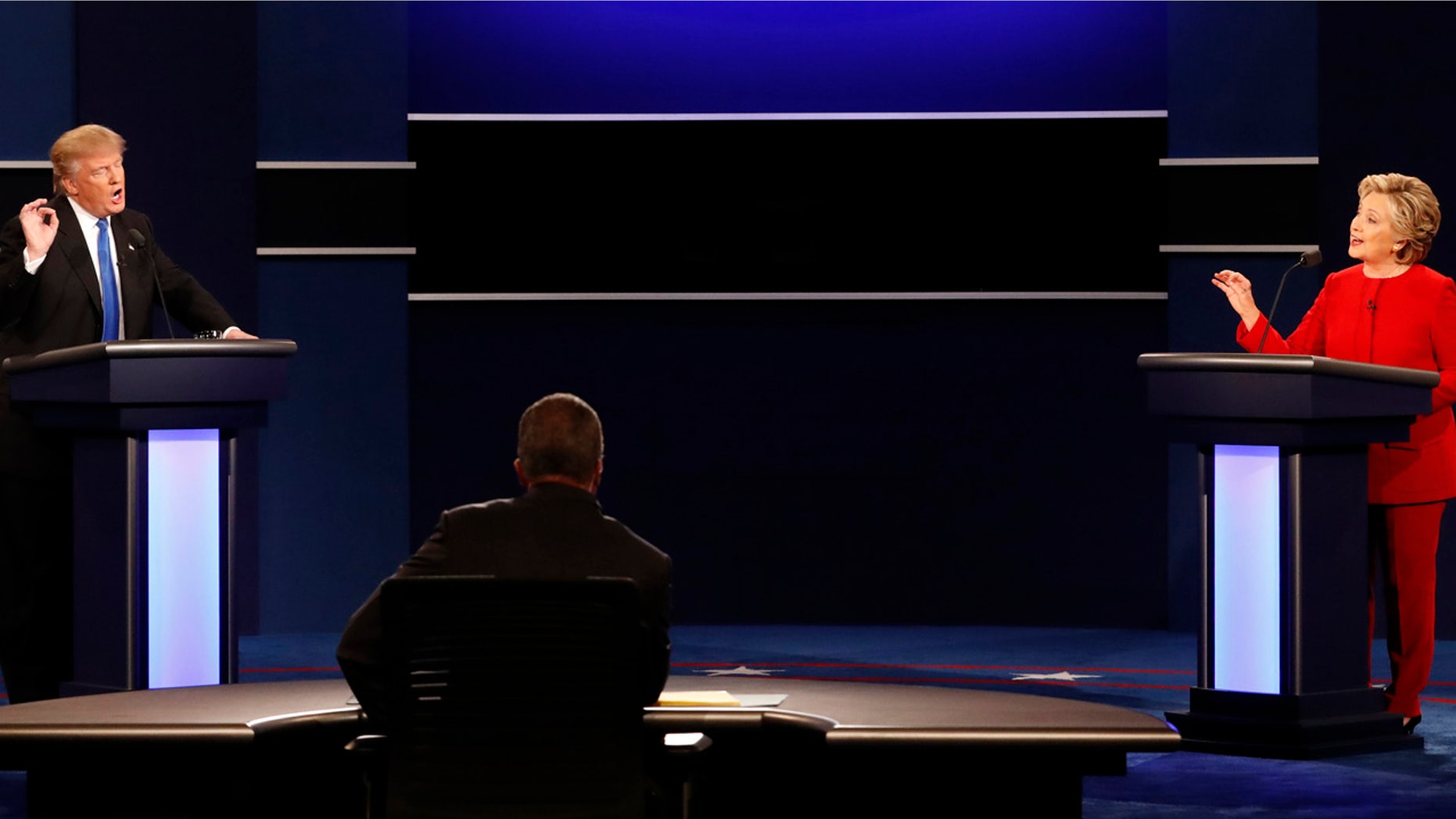 Sept. 26, 2016: Presidential nominees Donald Trump (R) and Hillary Clinton (R) at first presidential debate, Hofstra University, Hempstead, N.Y. (REUTERS)