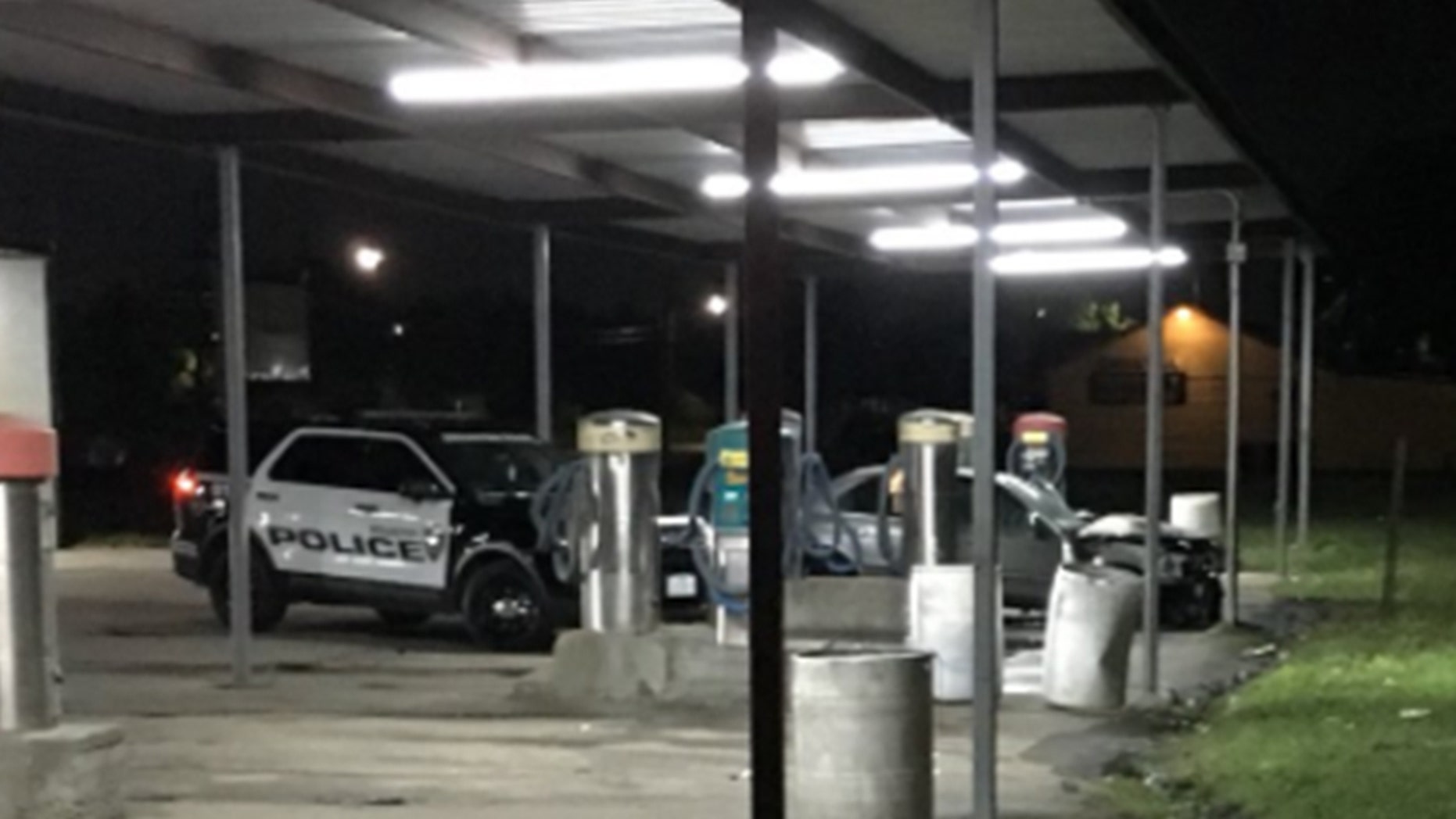 Houston police say a mother tried to burn her three children alive at a car wash on Sunday night.
