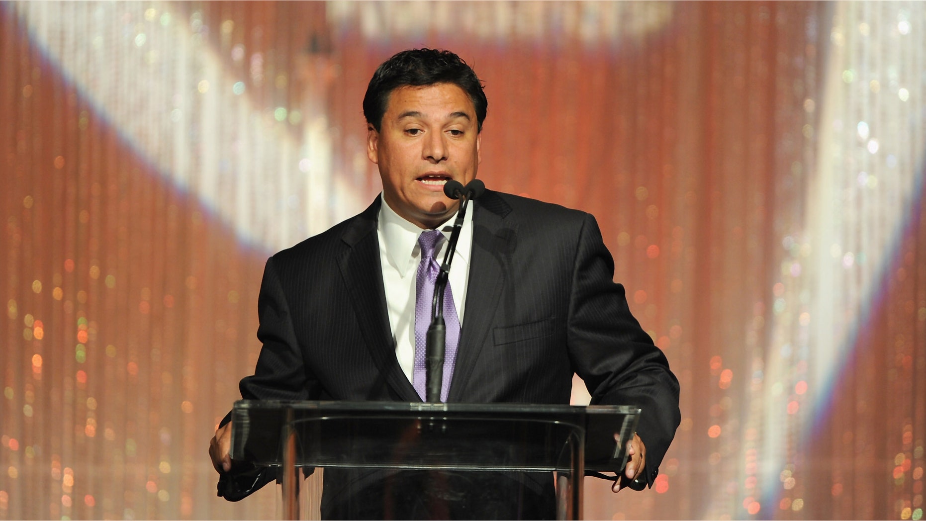 BEVERLY HILLS, CA - MAY 09: Councilman Jose Huizar speaks at The Midnight Mission's 11th Annual Golden Hearts Awards on May 9, 2011 in Beverly Hills, California. (Photo by Alberto E. Rodriguez/Getty Images)