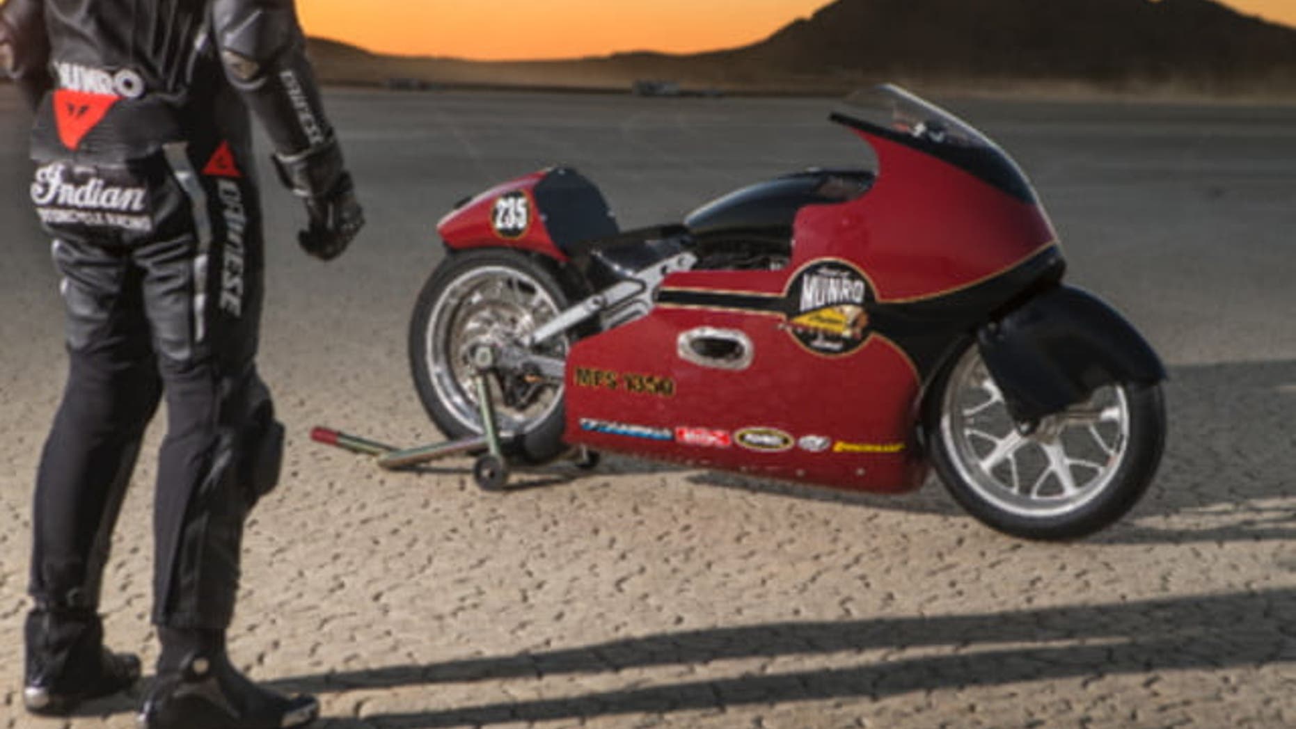 Lee Munro and the 2017 Indian Scout Streamliner
