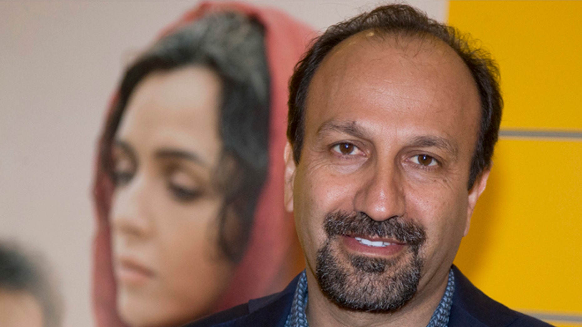 Iranian director Asghar Farhadi may not be allowed to attend the Oscars because of a possible visa ban.