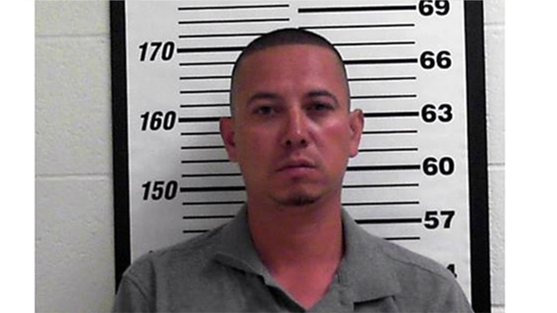 Police say Isaias Magana had cocaine in his pocket and child pornography videos on his phone.