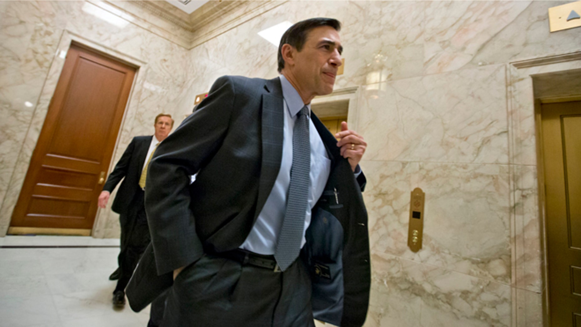 Jan. 15, 2013: House Oversight Committee Chairman Darrell Issa, R-Calif., and other lawmakers on Capitol Hill, in Washington, D.C. Issa will oversee a committee hearing on Thursday probing whether a Department of Energy agency discriminated against veterans and retaliated against whistleblowers. (AP)