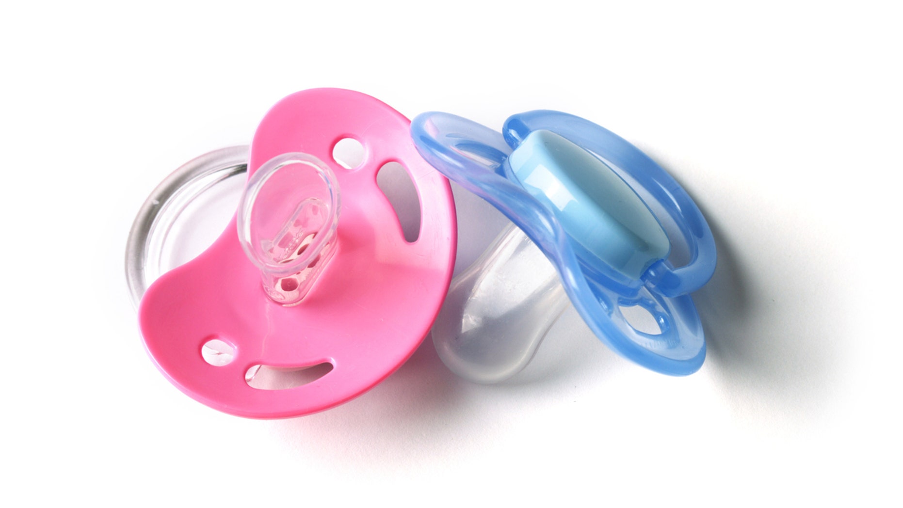 Ashley Bilek claims her daughter fell asleep with the clip attached to her.
