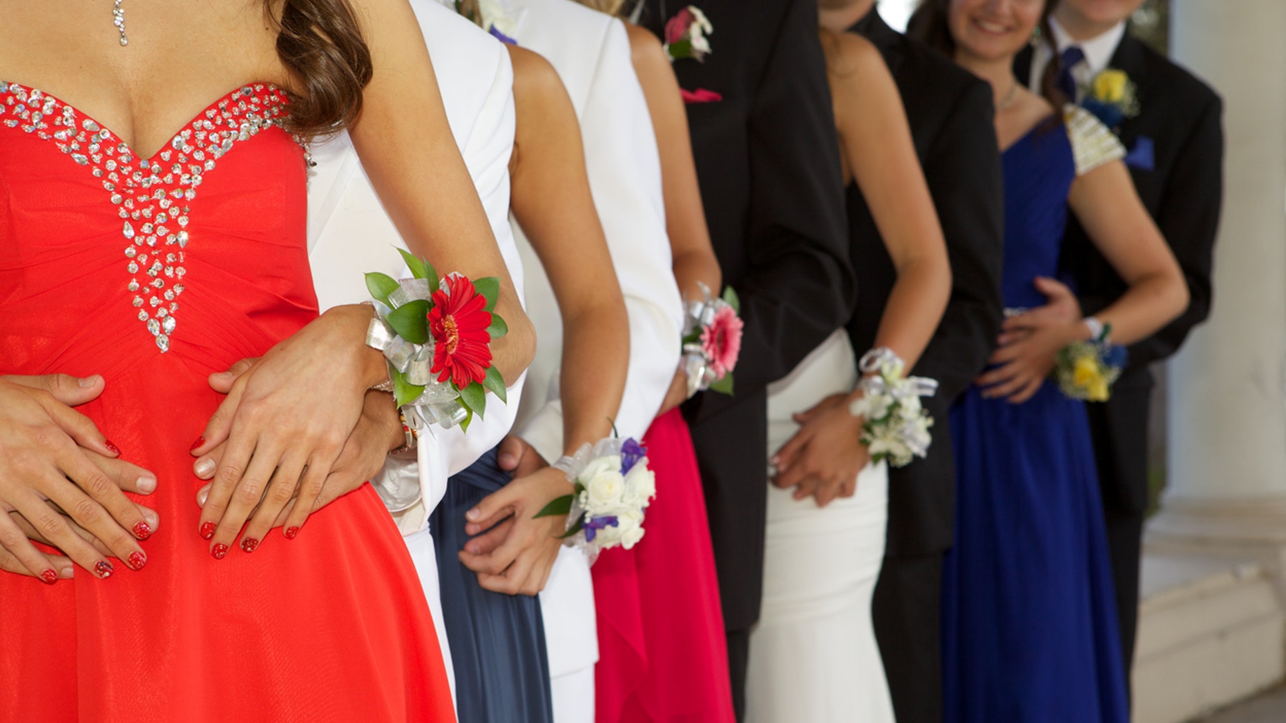 Several women – and at least one man – have taken to Twitter to post details and pictures of their old prom dresses for teenagers in their area to borrow.