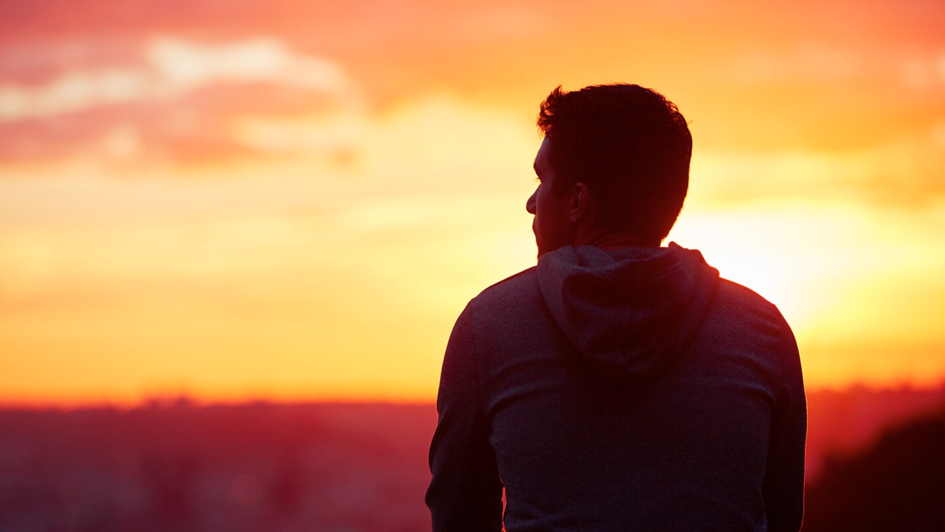 Qui n'a pas connu un jour la solitude et le sentiment d'être abandonné(e) ? - Page 2 Istock-490725802