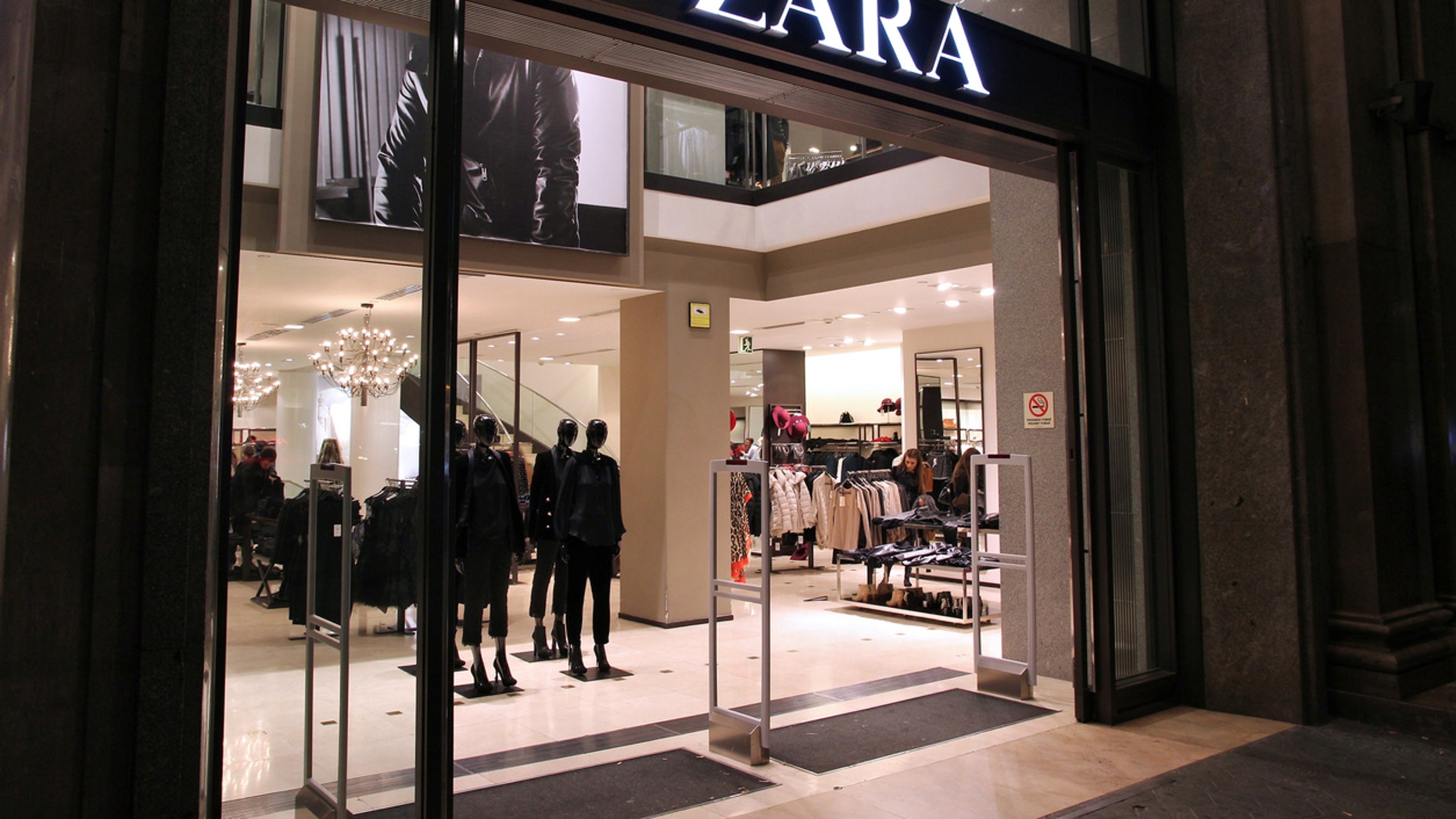 Unpaid Zara factory workers are hiding notes for shoppers ...