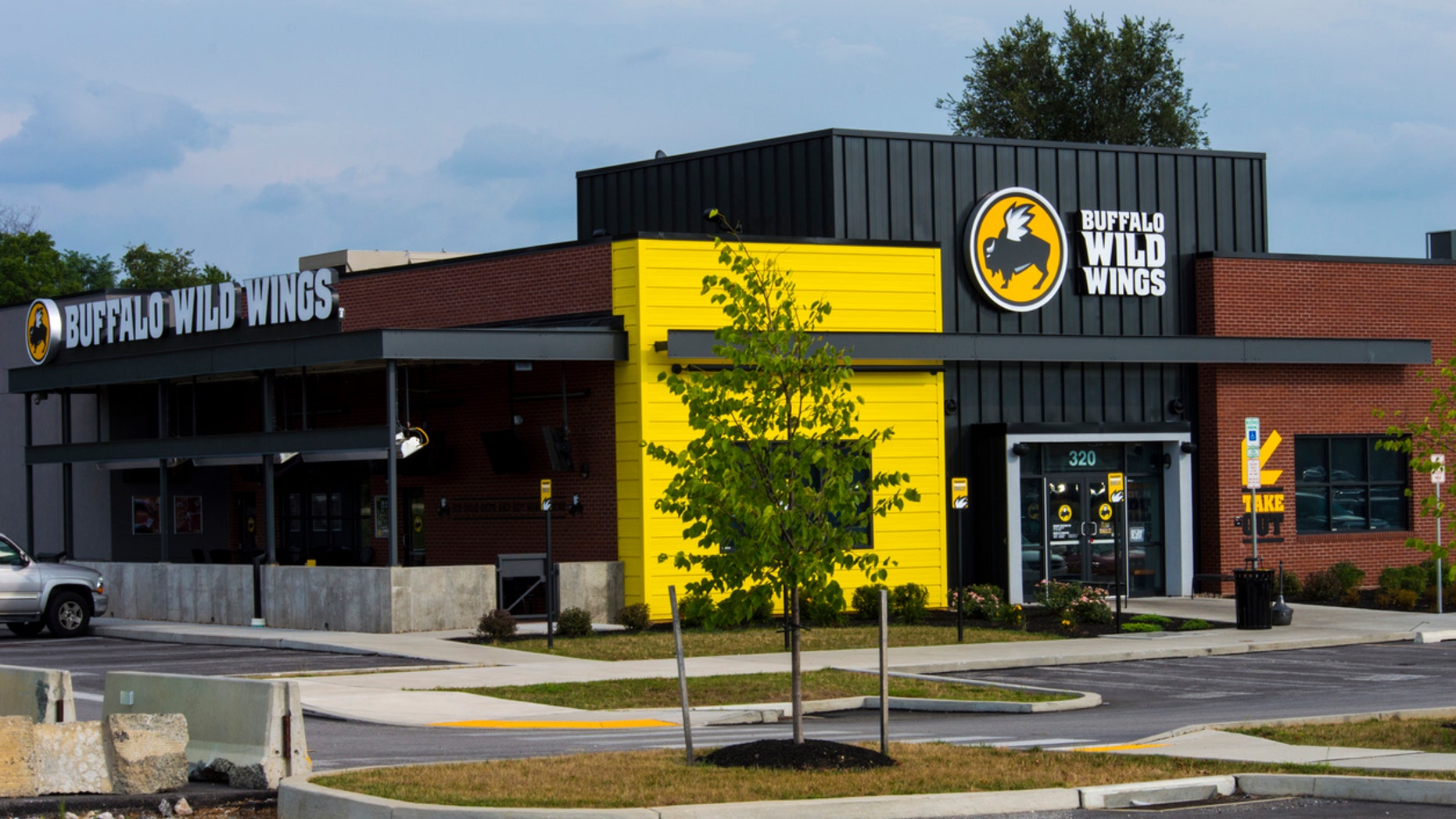 The Buffalo Wild Wings manager was fired after the video surfaced.
