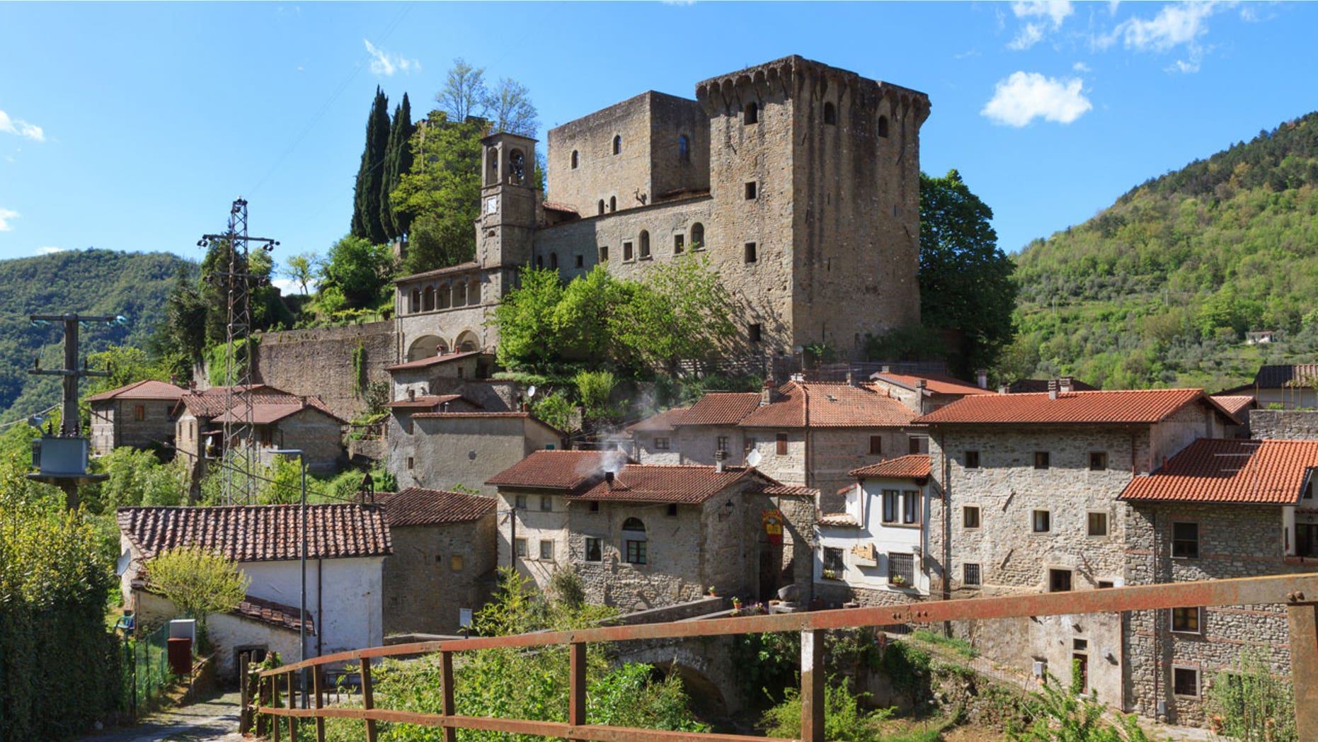 Yes, you can score yourself a free Italian villa. Maybe not this one, but something kinda like it.